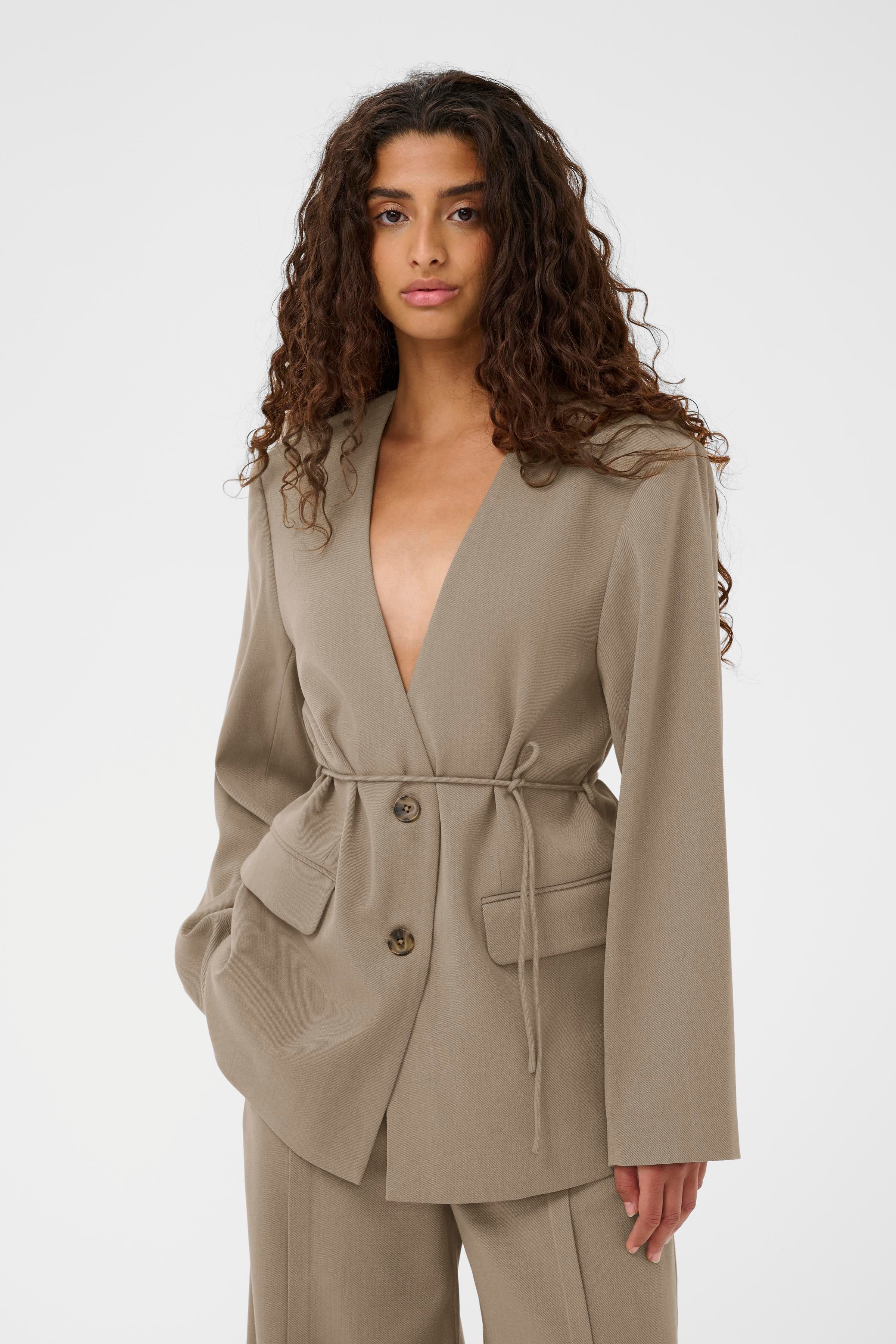 SLBevine Blazer LOOKBOOK FRONT 30408931-171310