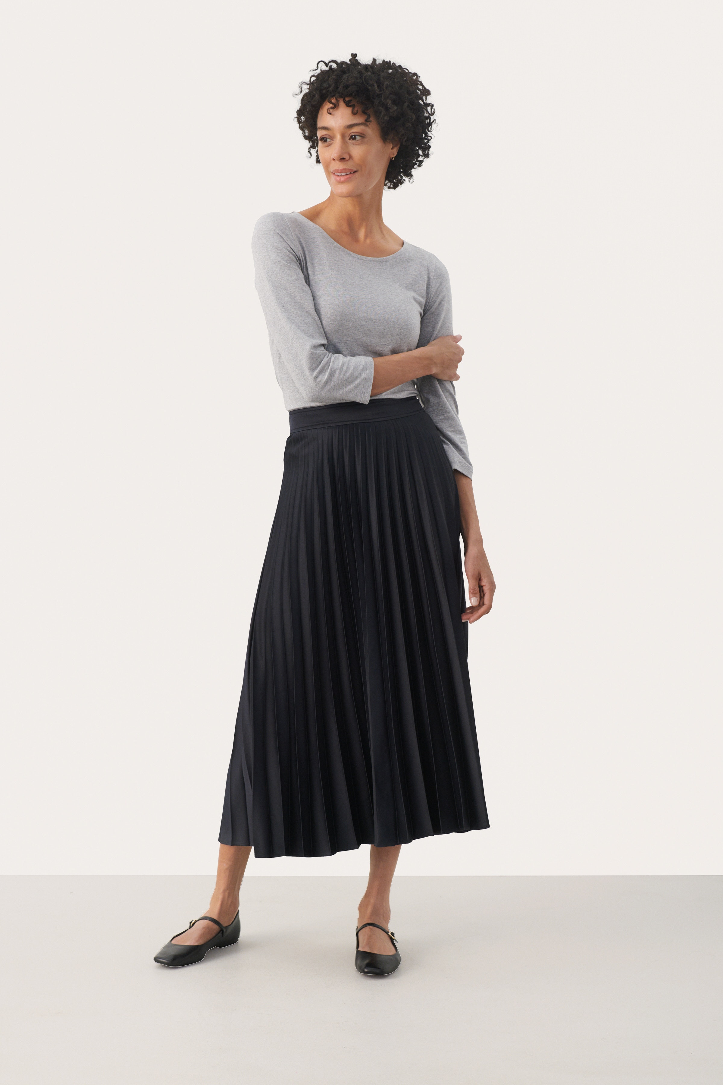 VenedaPW Long pleated skirt LOCATION NONE 30309138-194013