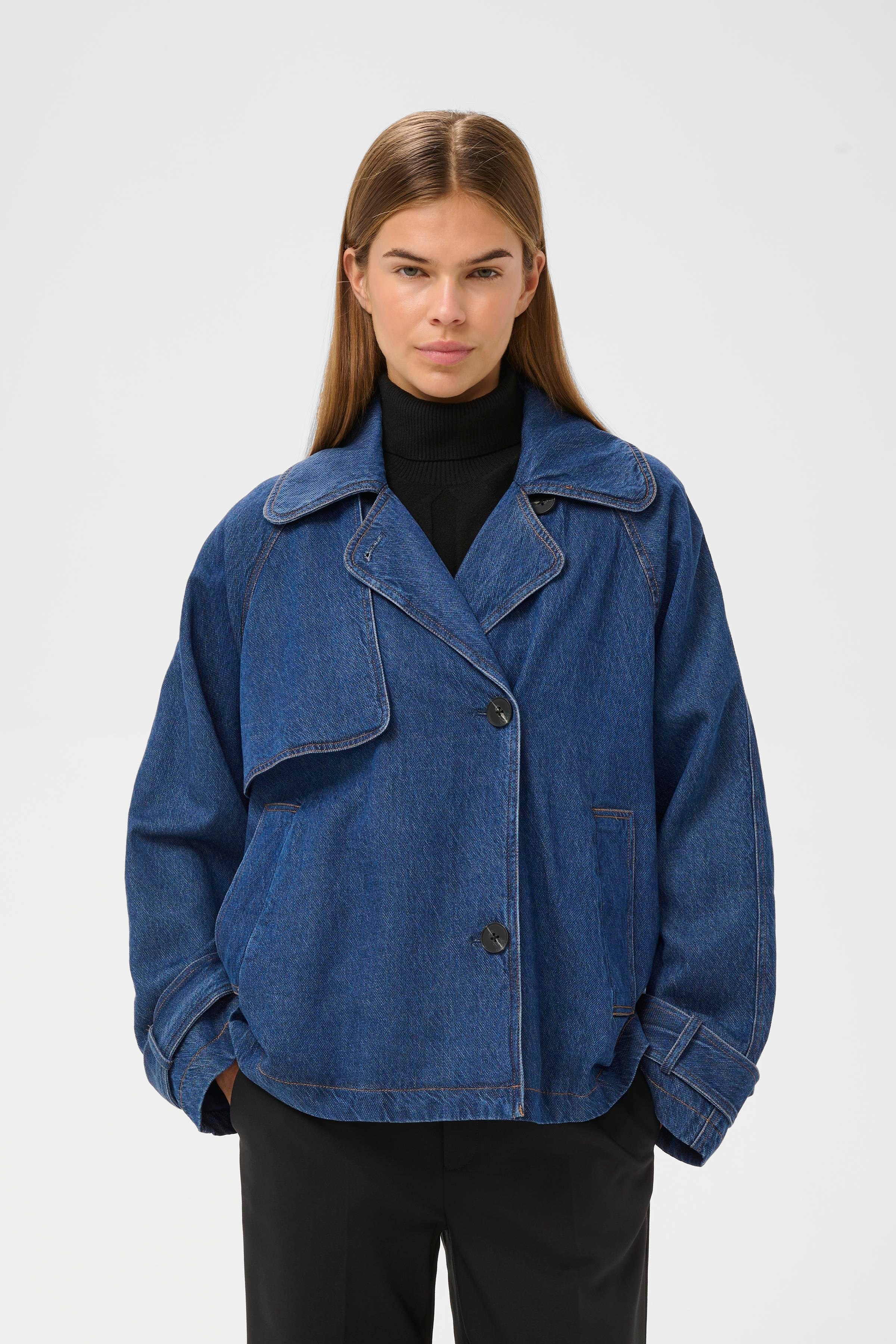 MableIW Ytterplagg LOOKBOOK FRONT 30110518-303349
