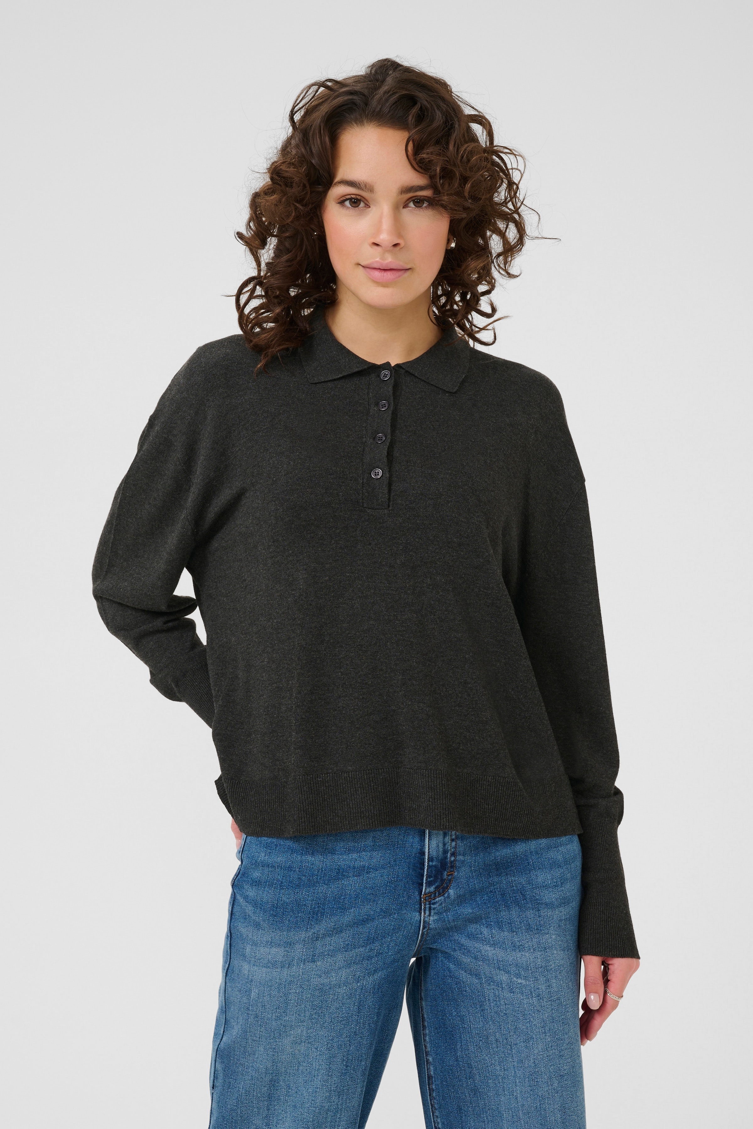 KAlizza Pullover LOOKBOOK FRONT 10510749-100125