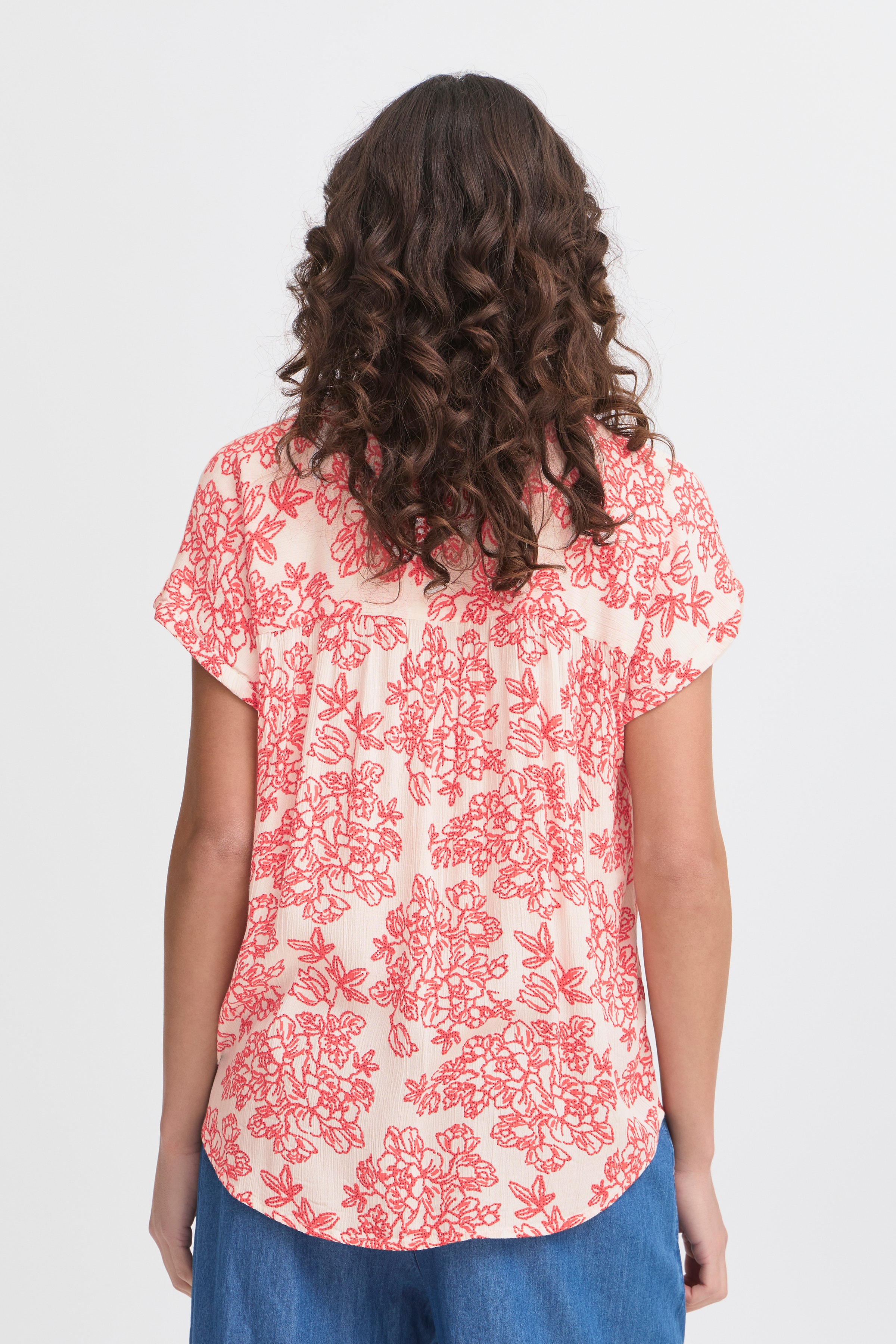 FREASE Bluse LOOKBOOK FRONT 20615597-204724