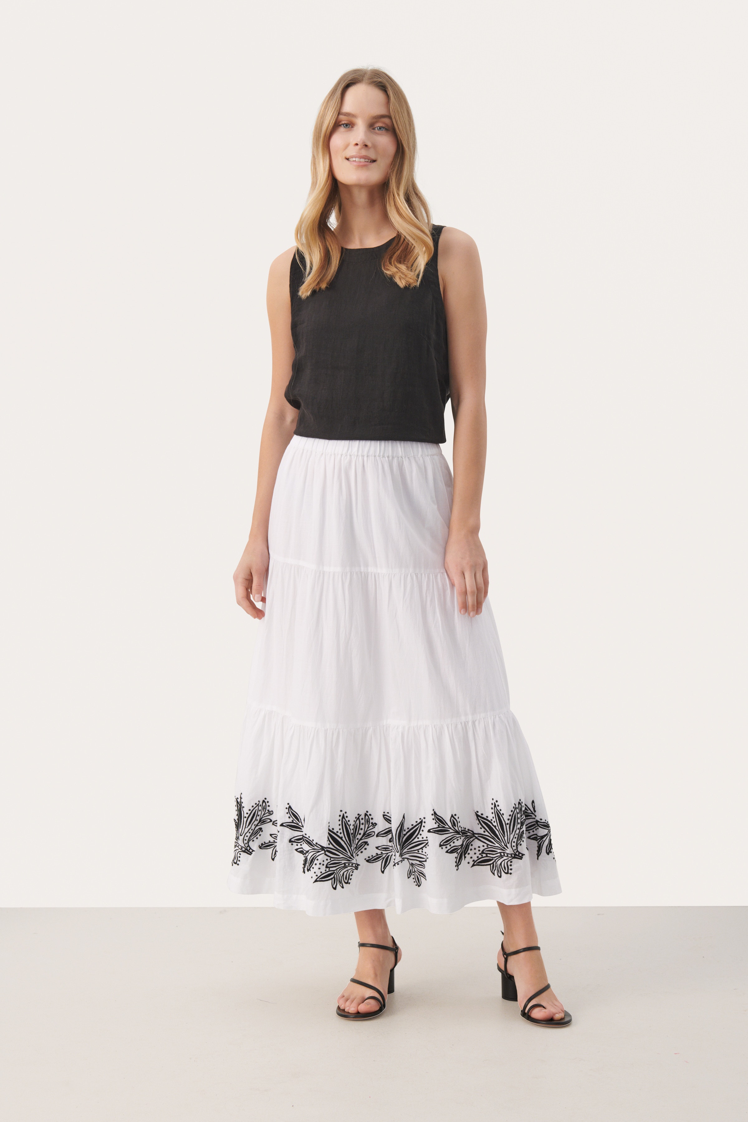 GyrithePW Skjørt LOOKBOOK FRONT 30308827-303025