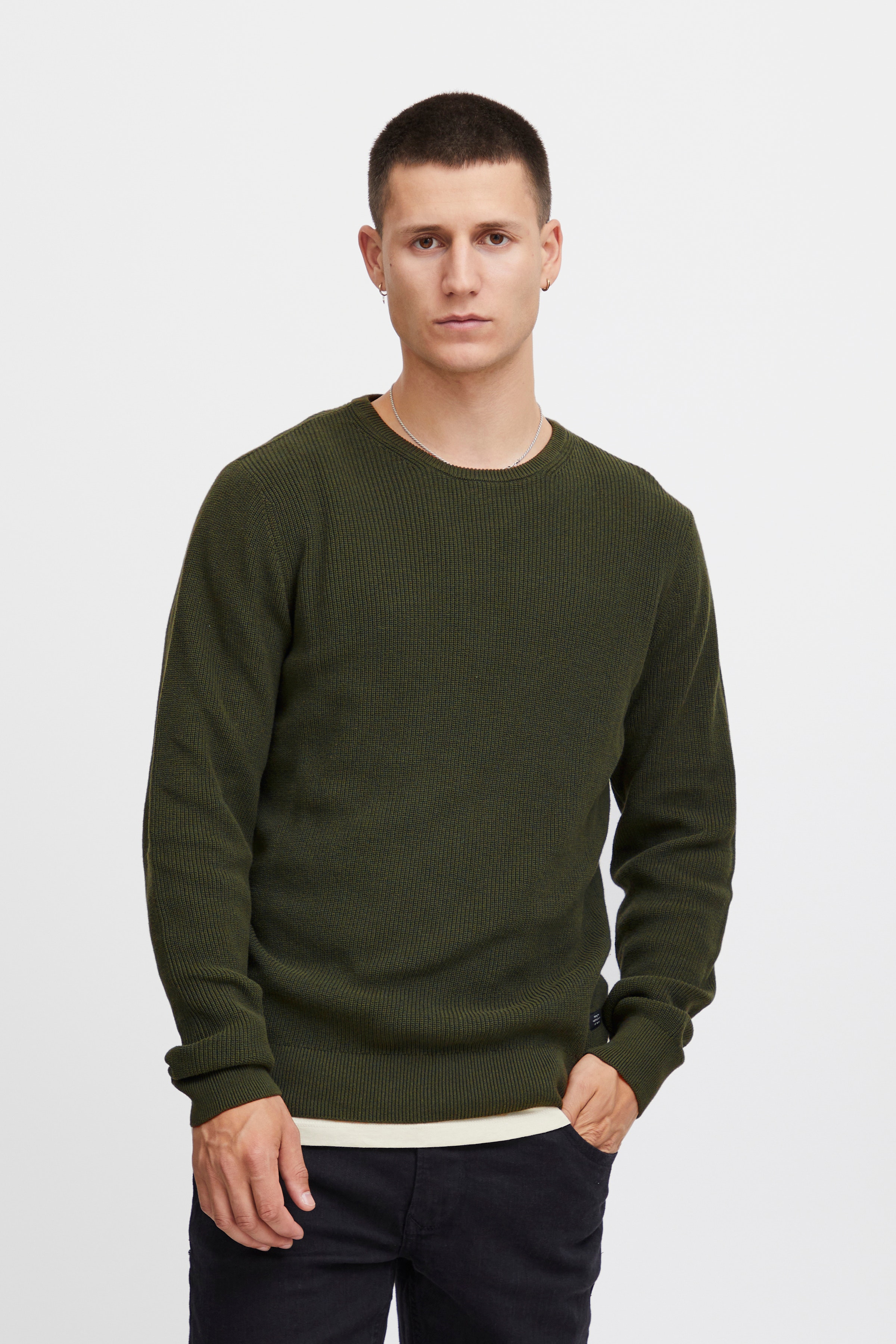 Knitted pullover LOOKBOOK FRONT 20714336-190509