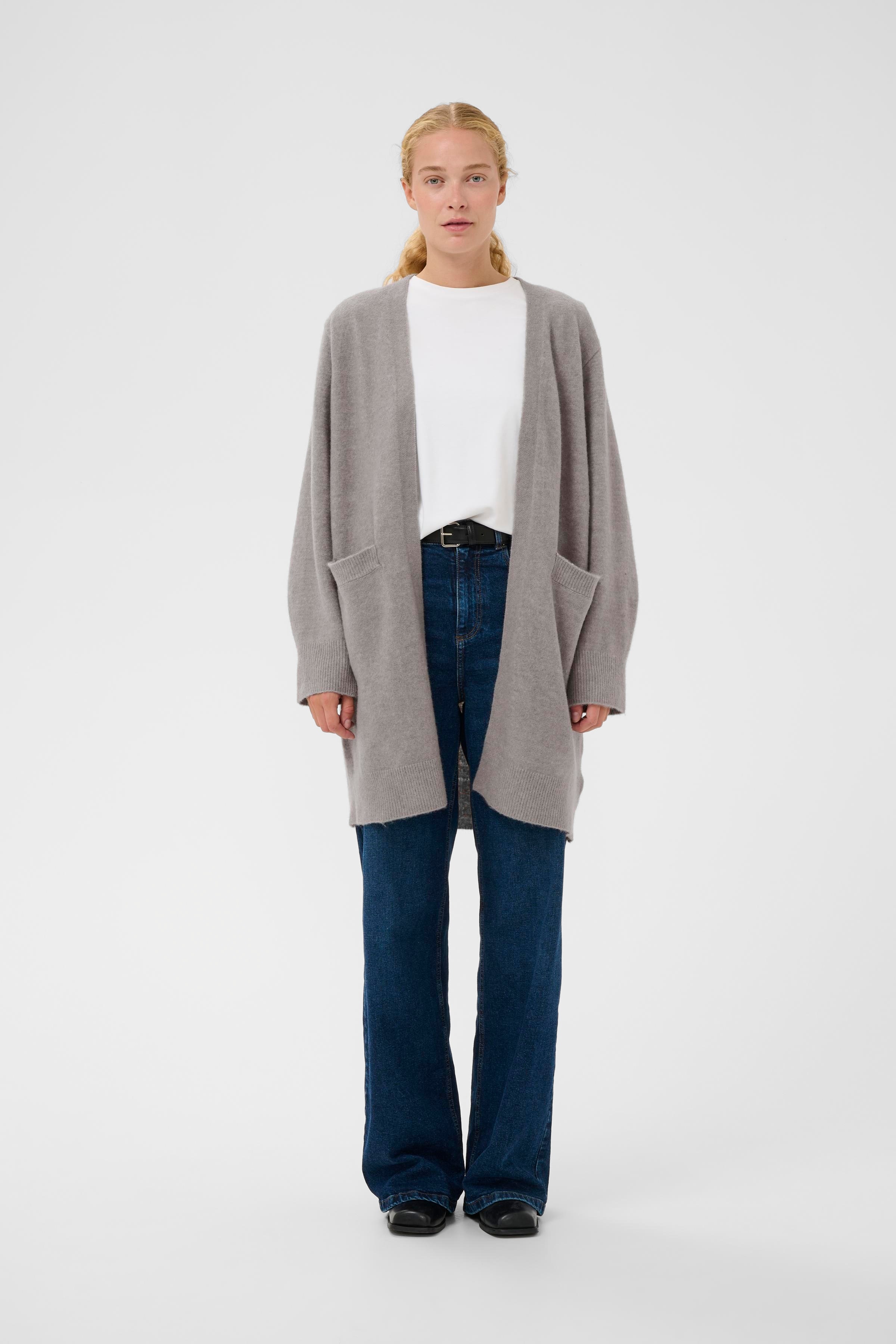GuniIW Cardigan LOOKBOOK FRONT 30111023-1740161