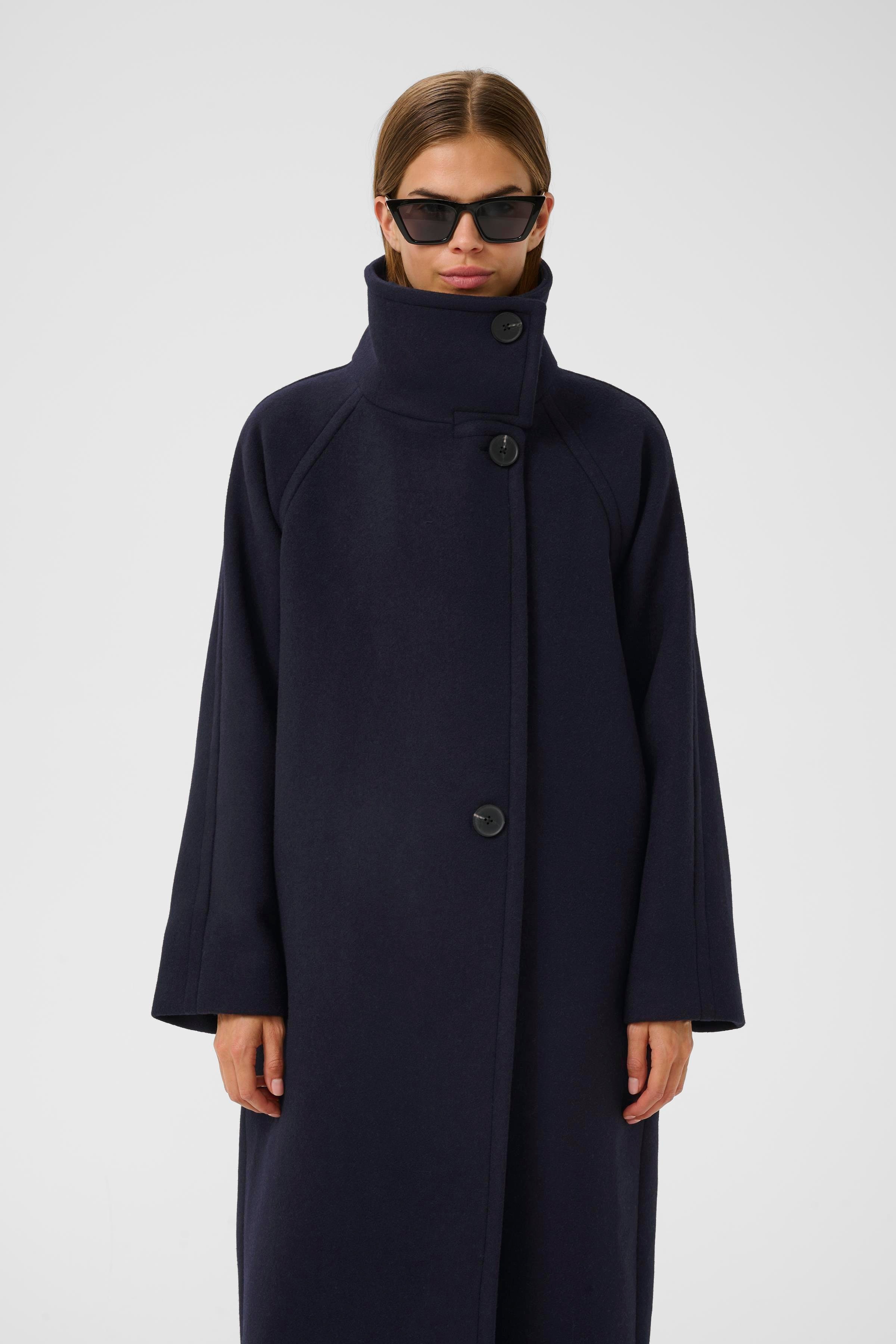 ThoraIW Collar Frakke LOOKBOOK FRONT 30111083-300005
