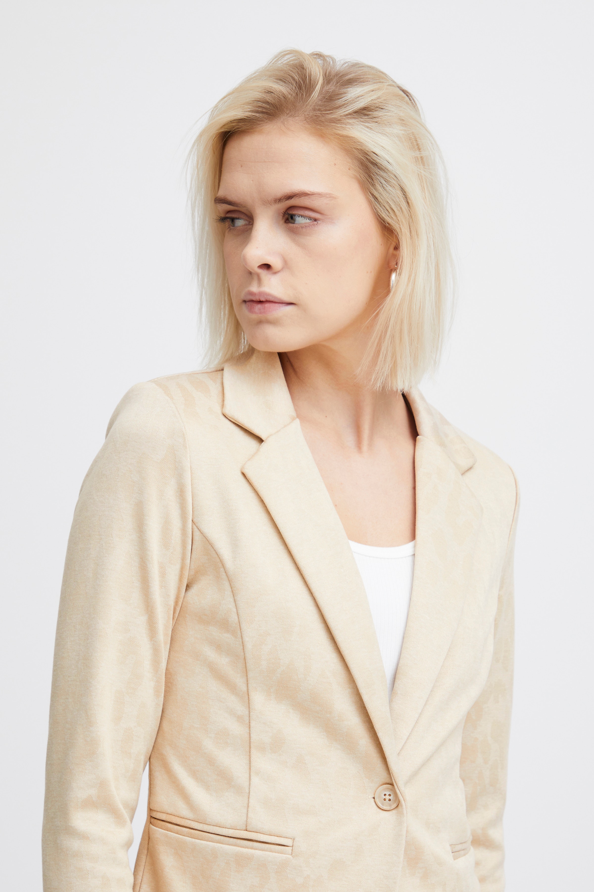 IHKATE Blazer LOOKBOOK DETAIL 20120652-151308