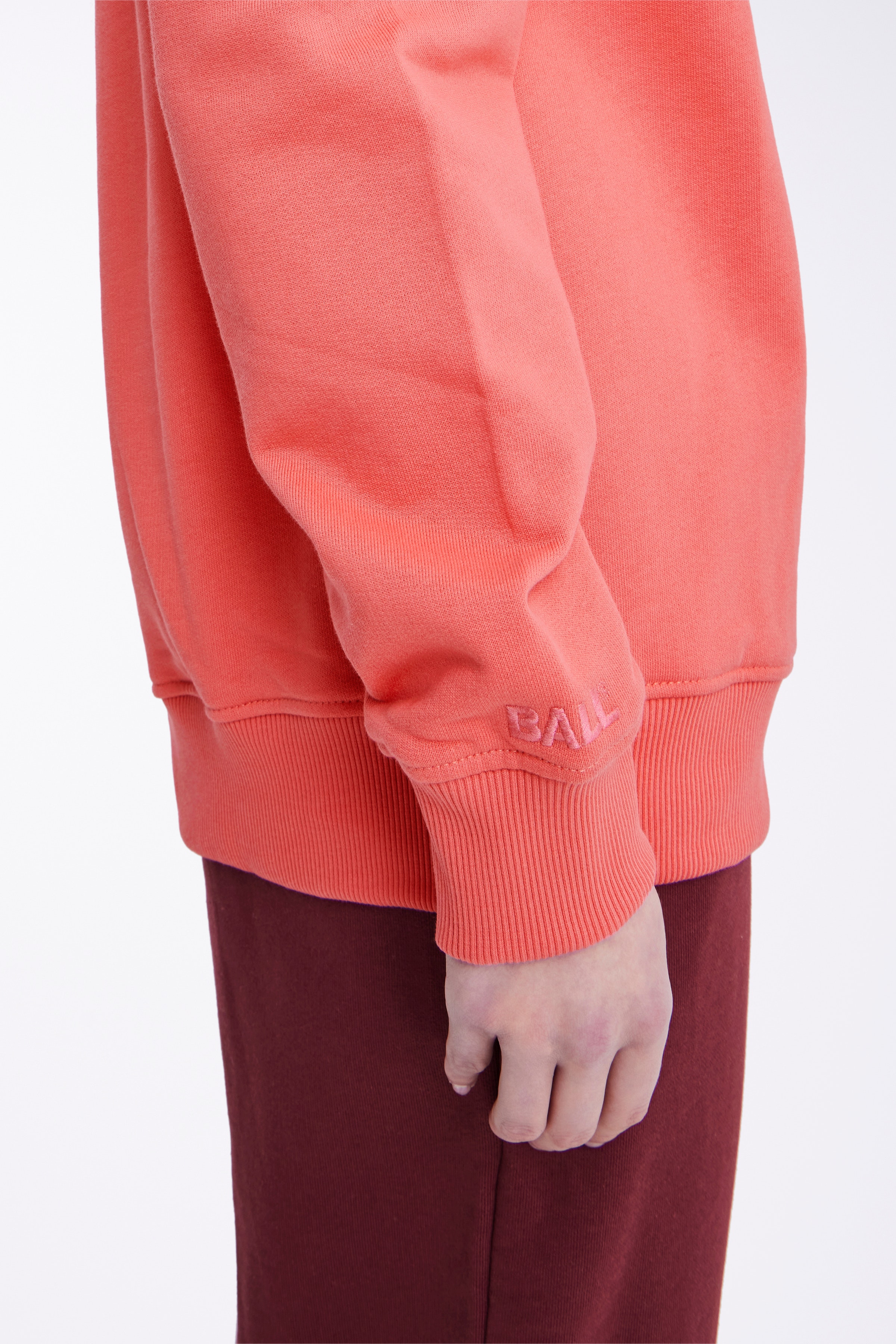 L. TAYLOR SWEATSHIRT LOOKBOOK DETAIL 50400052-131310