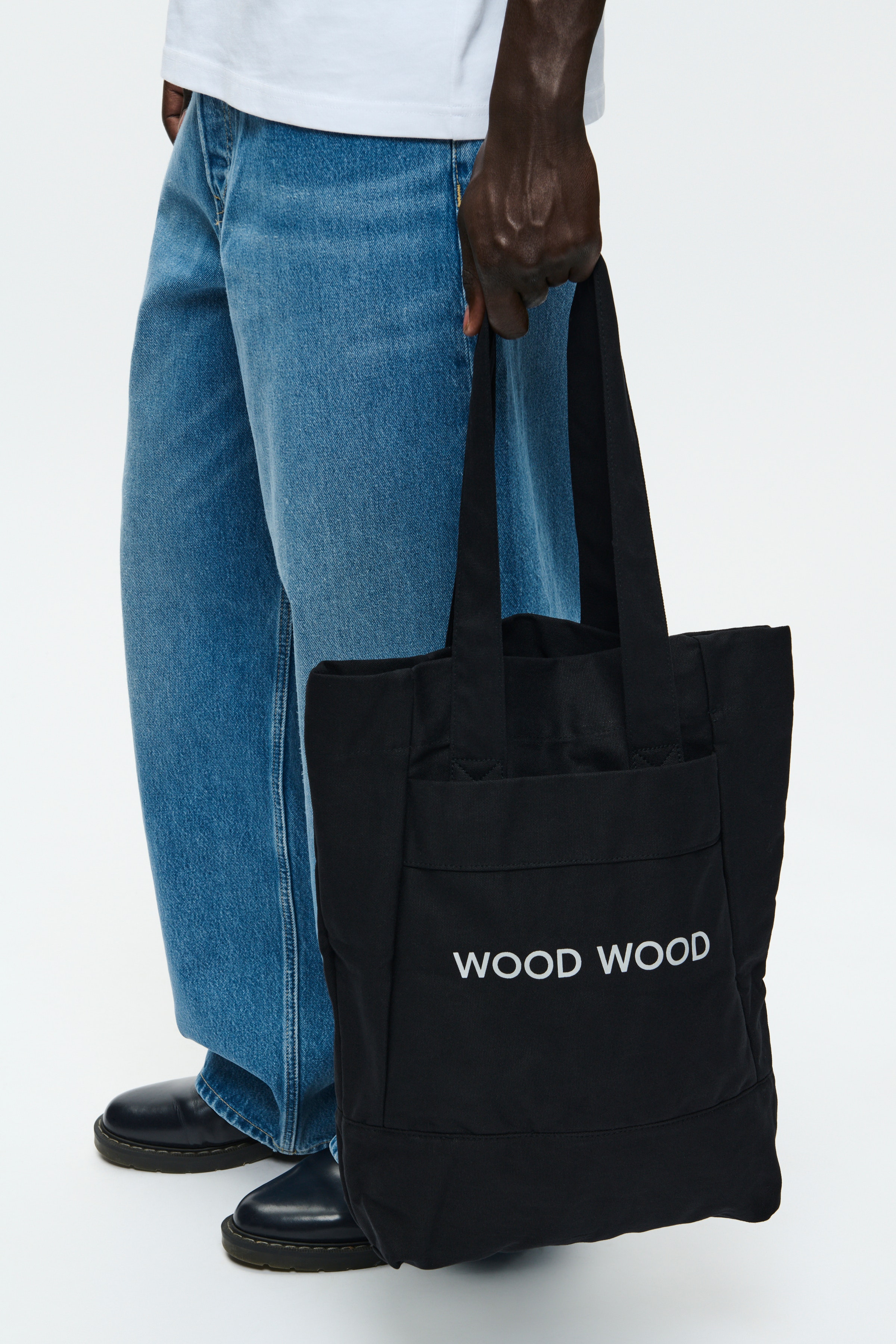 WWWade Väska LOOKBOOK DETAIL 30252019-303700