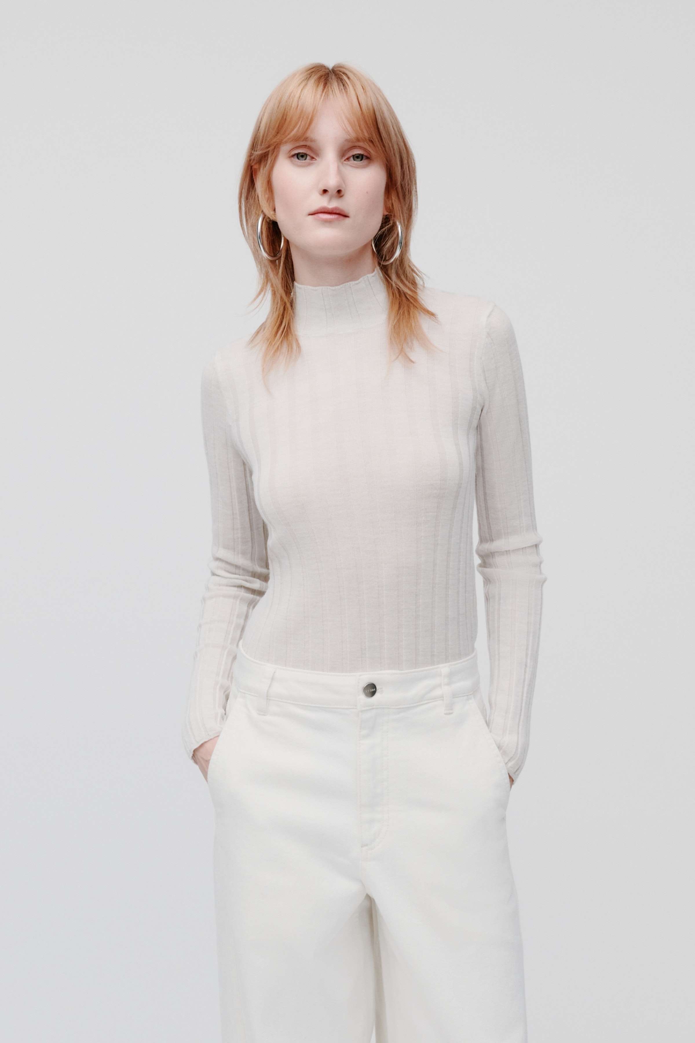 KACY Pullover LOOKBOOK FRONT 30600382-WH008