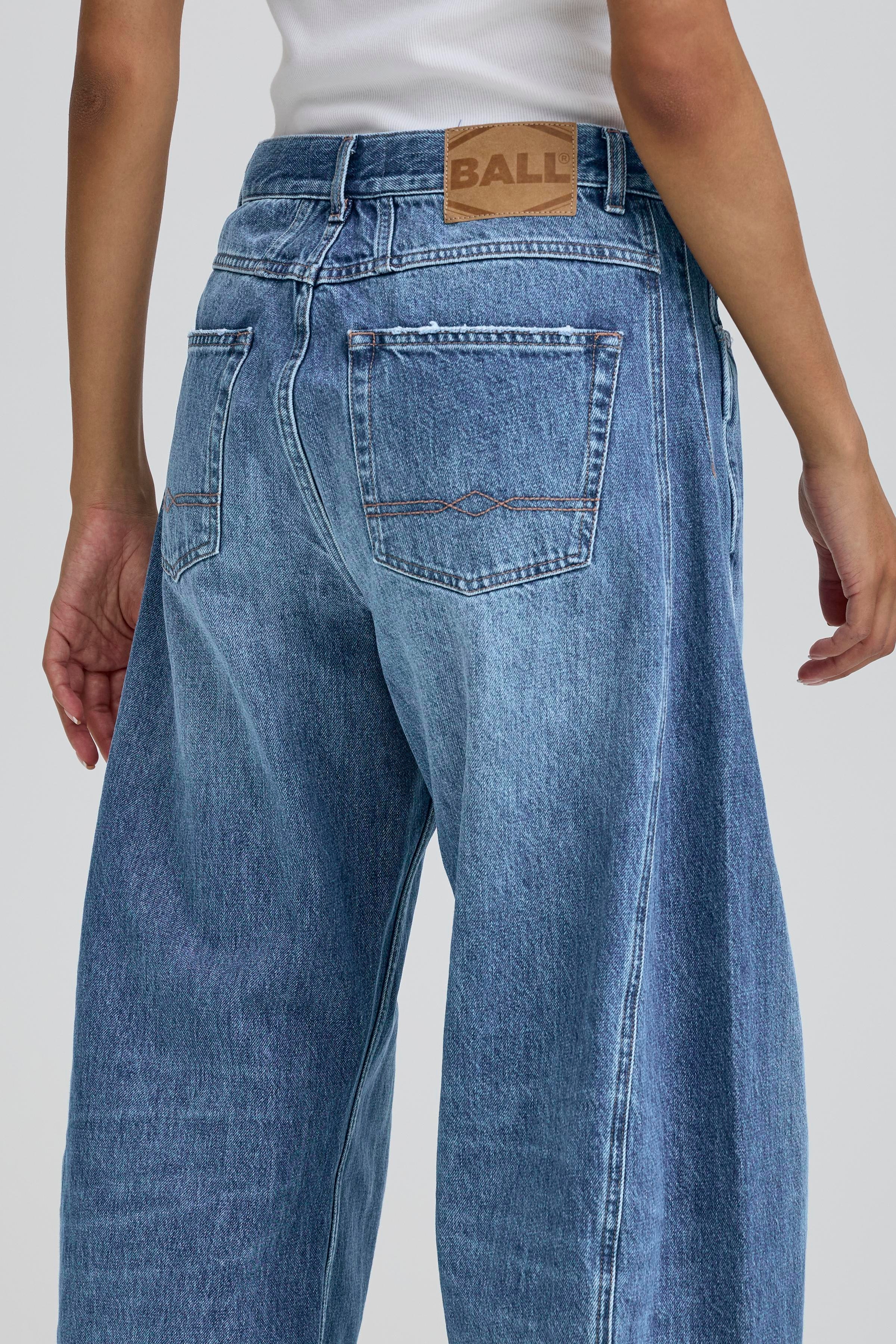 BACAVI Jeans LOOKBOOK DETAIL 50405288-205291