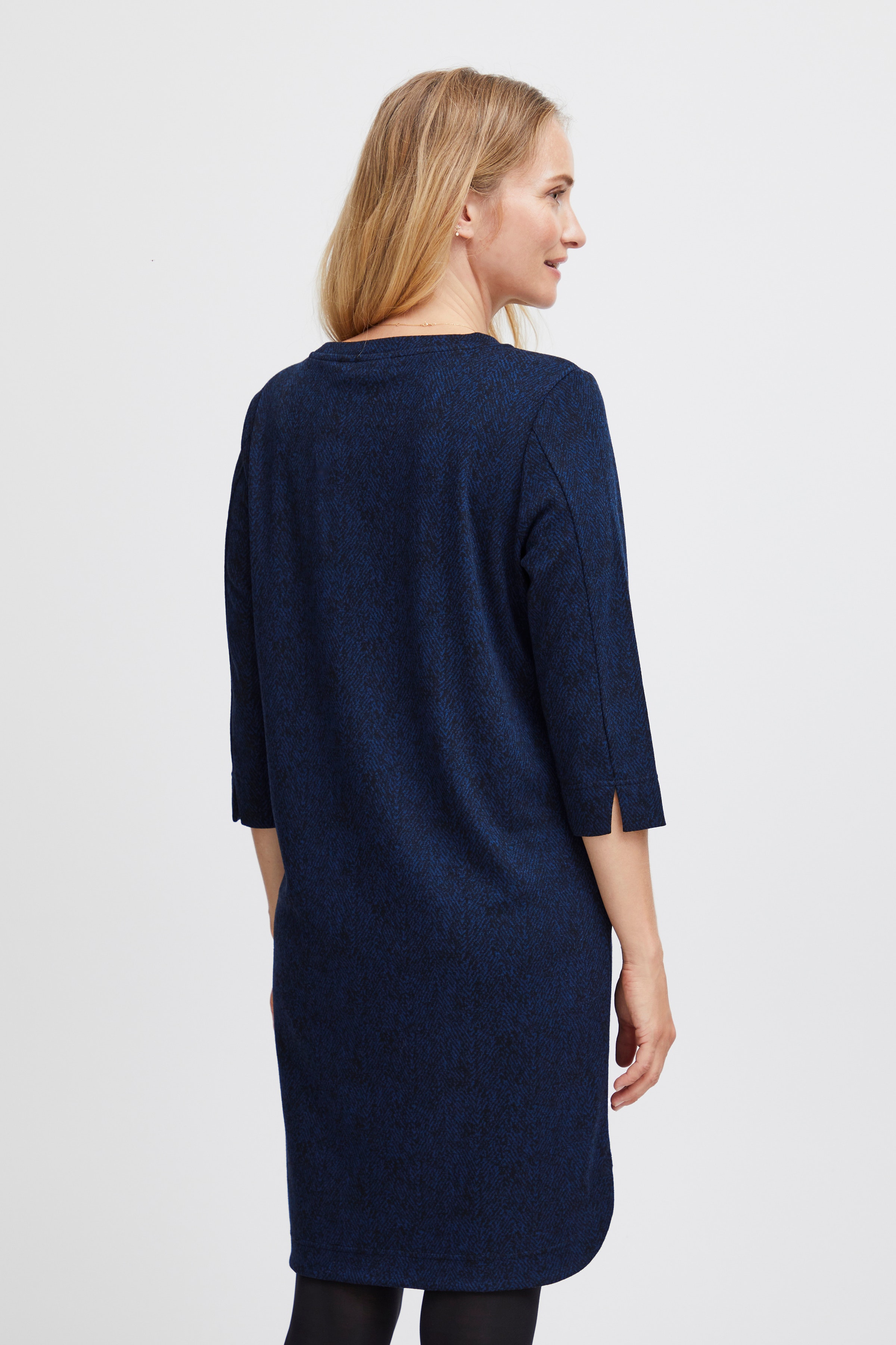 FRVARSA Dress LOOKBOOK BACK 20612756-202353