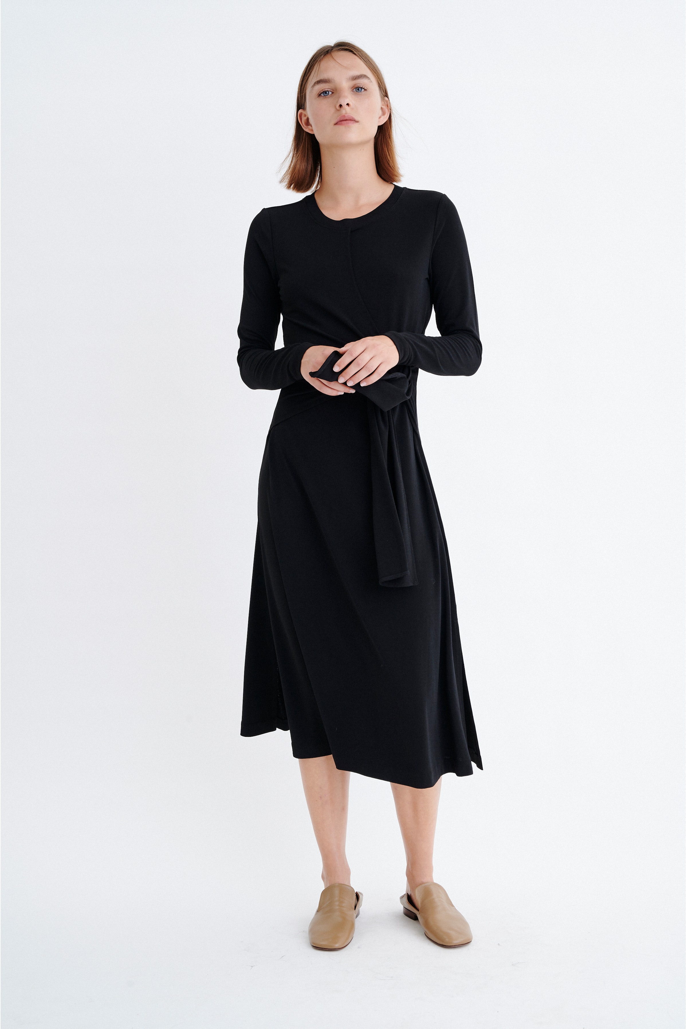 EmersonIW Kjole LOOKBOOK FRONT 30105039-10050