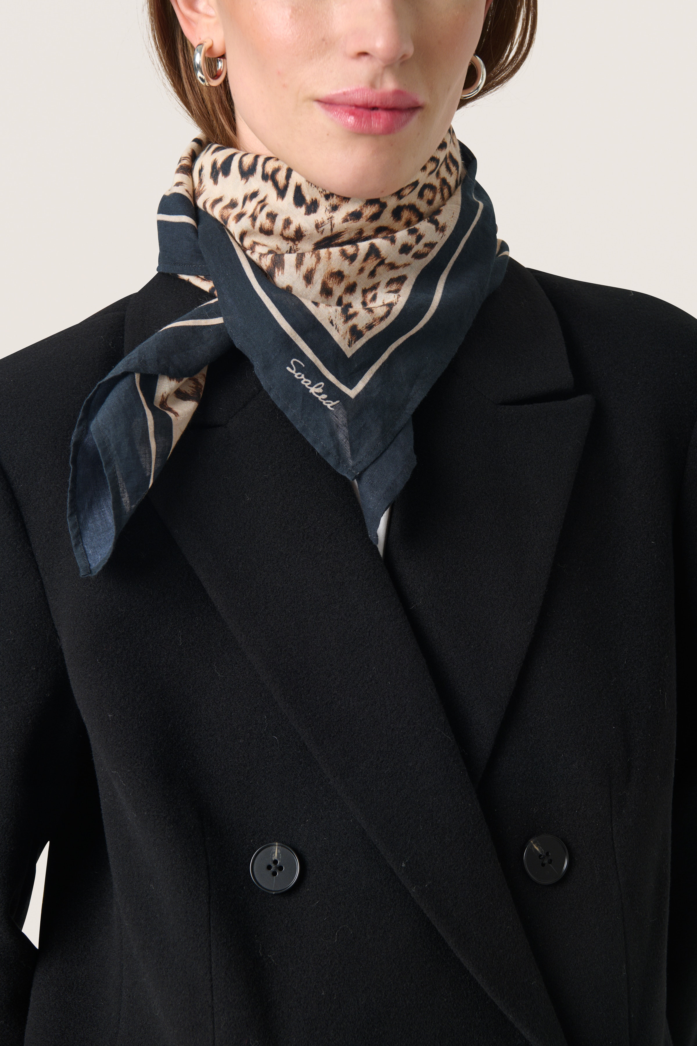 SLElkie Tuch LOOKBOOK DETAIL 30408481-304037