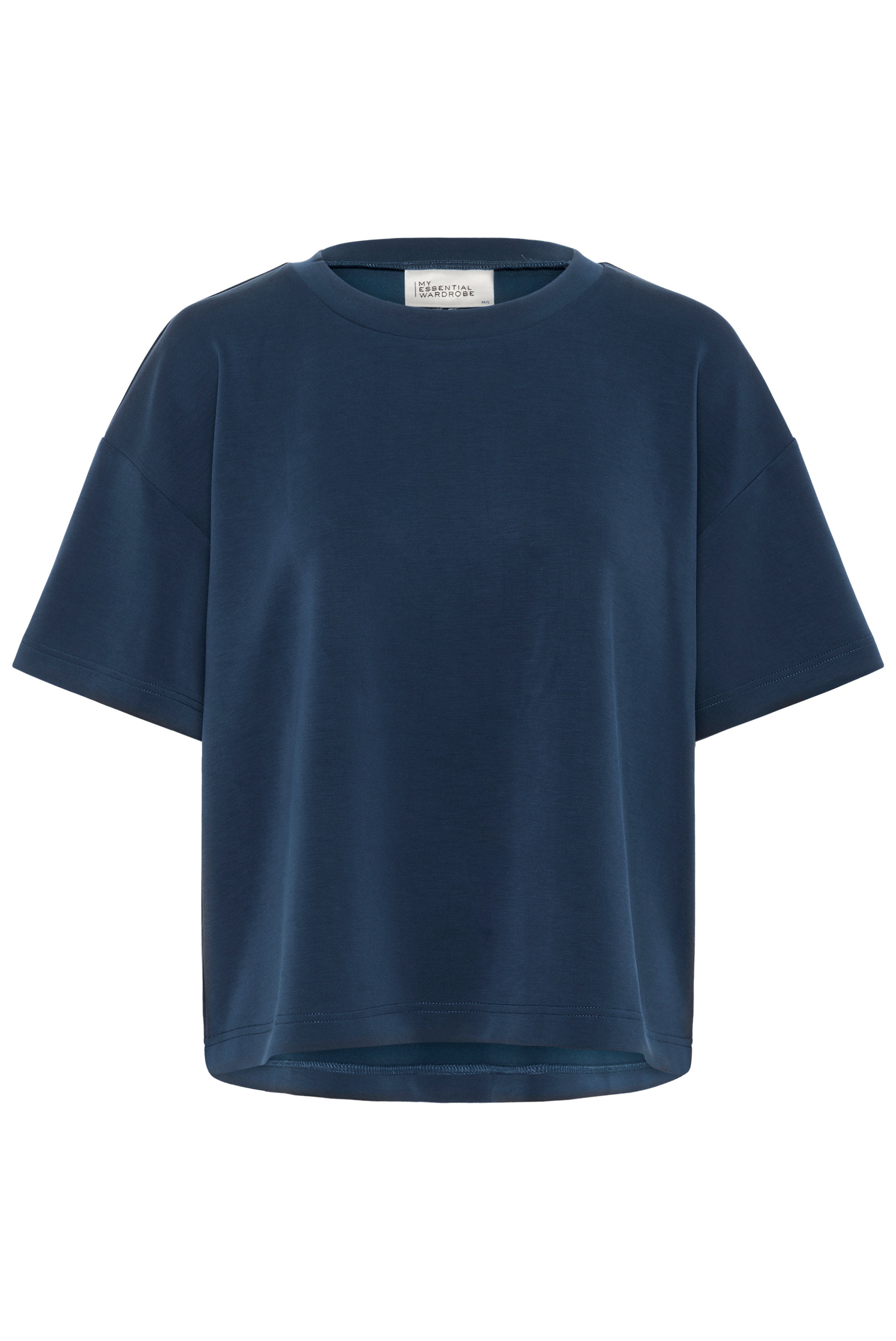 HelleMW T-shirt PACK FRONT 10705231-110602