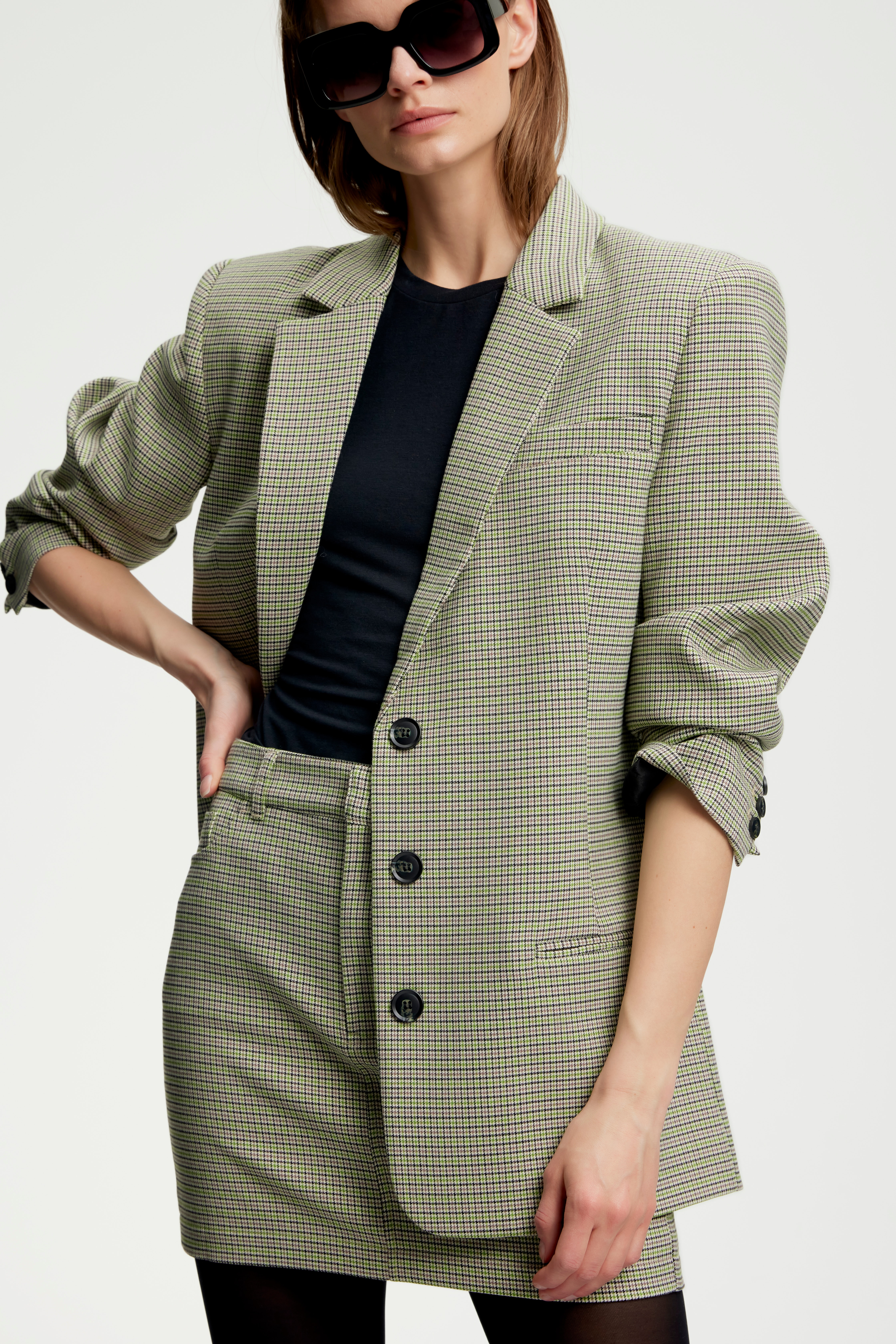 CinnaGZ Blazer LOOKBOOK FRONT 10906774-103707