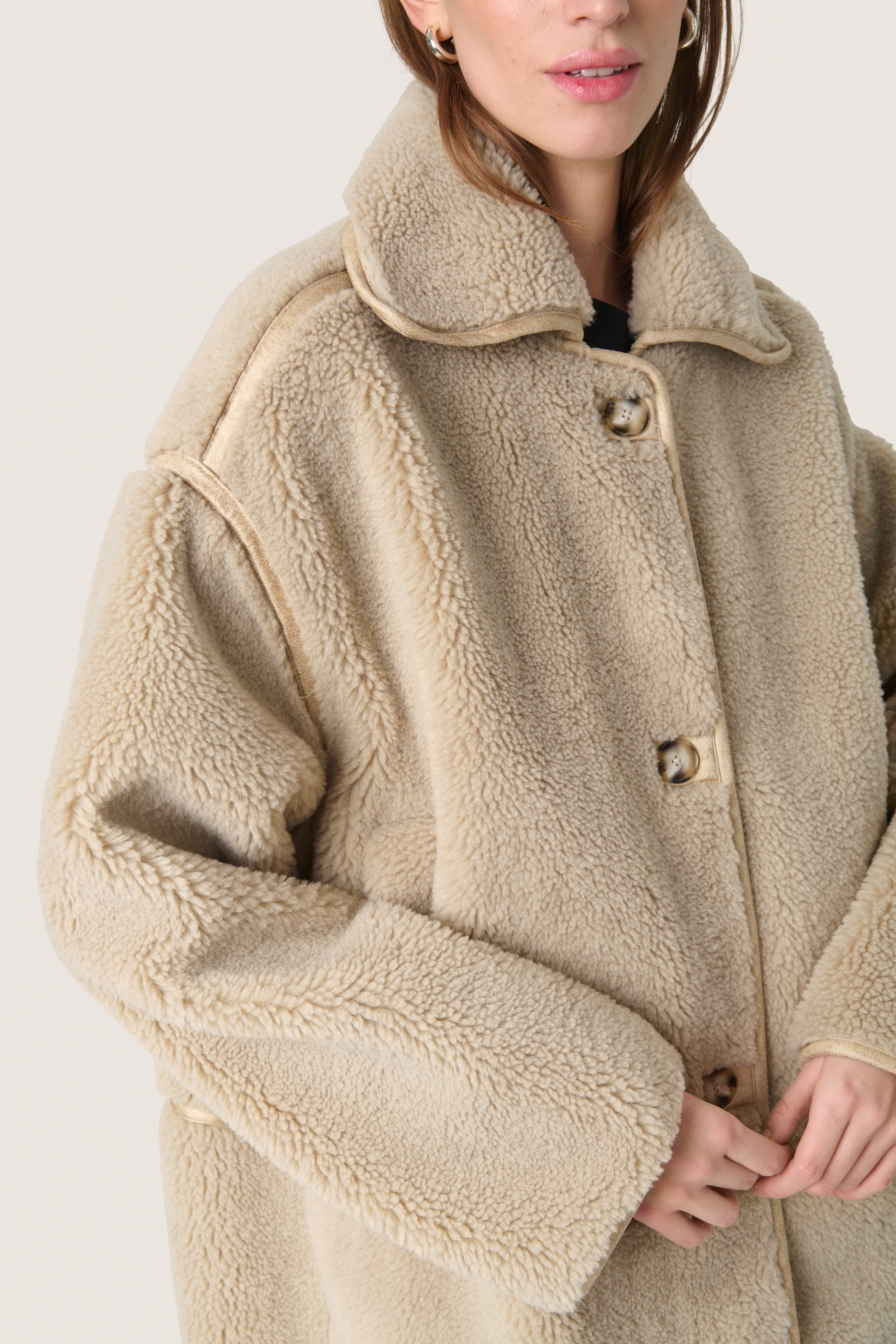 SLEvannah Coat LOOKBOOK DETAIL 30408262-130404
