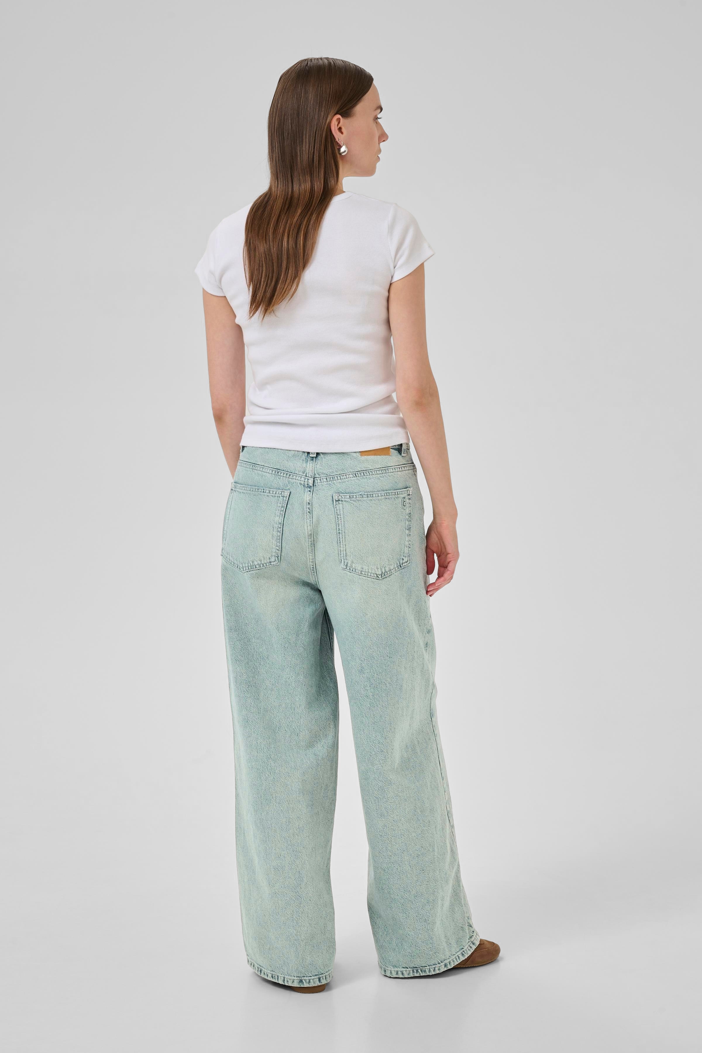 JessieMW Jeans LOOKBOOK BACK 10705203-100050