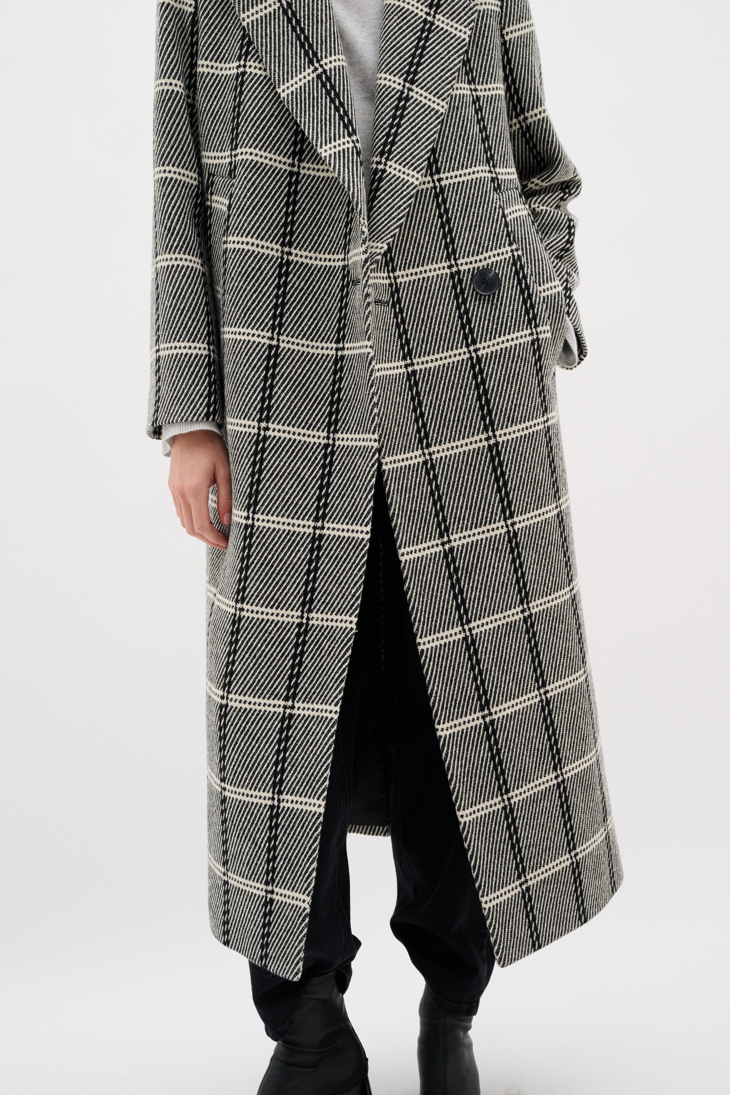YaniaIW Frakke LOOKBOOK FRONT 30110607-300027