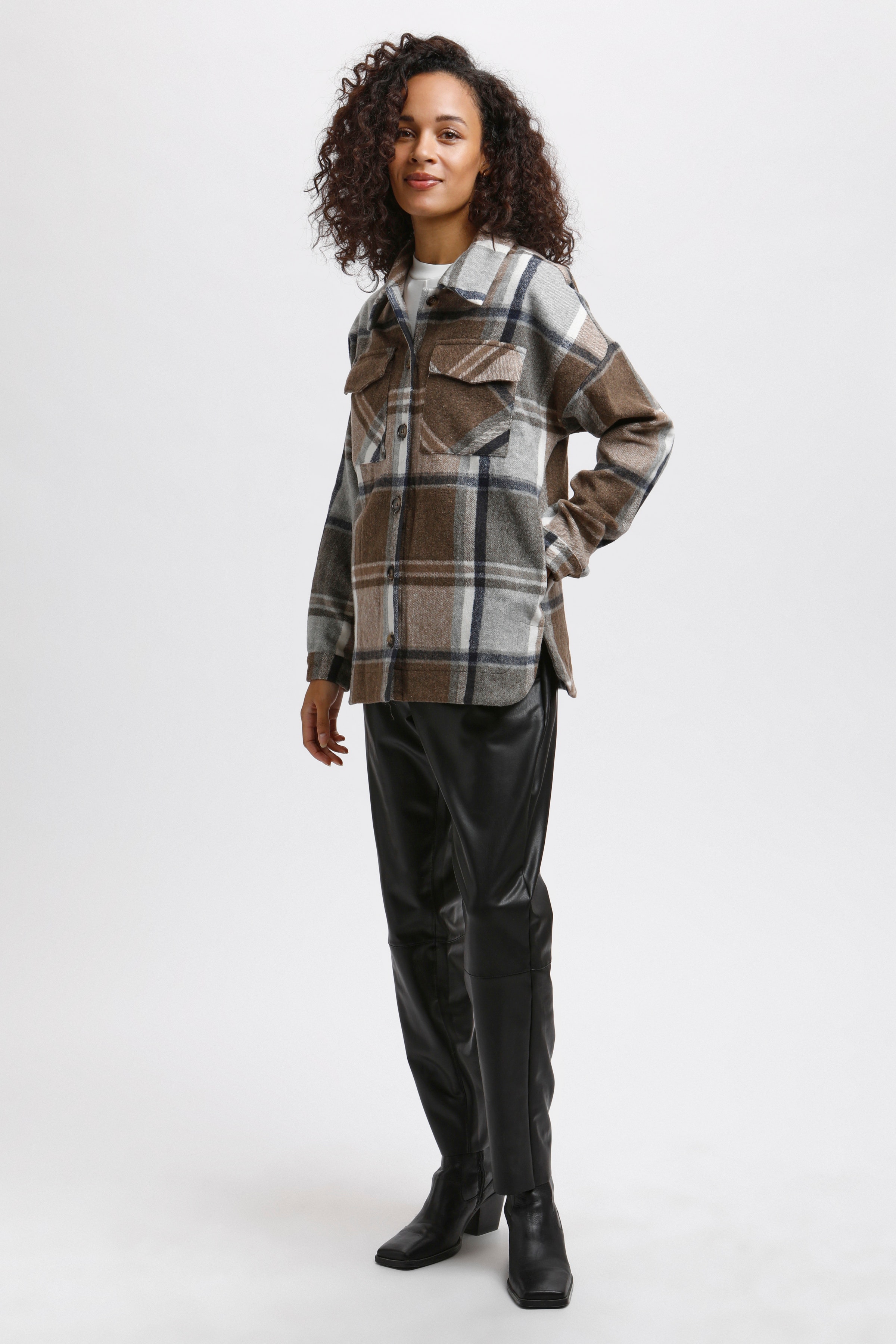 KAtomine Langærmet skjorte LOOKBOOK FRONT 10505841-101838