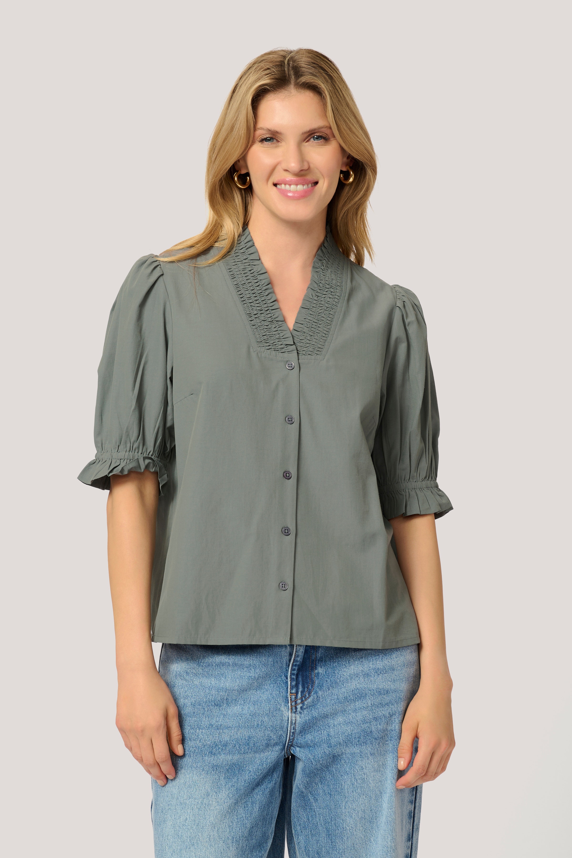 KAmaia Blouse LOOKBOOK FRONT 10509665-185606