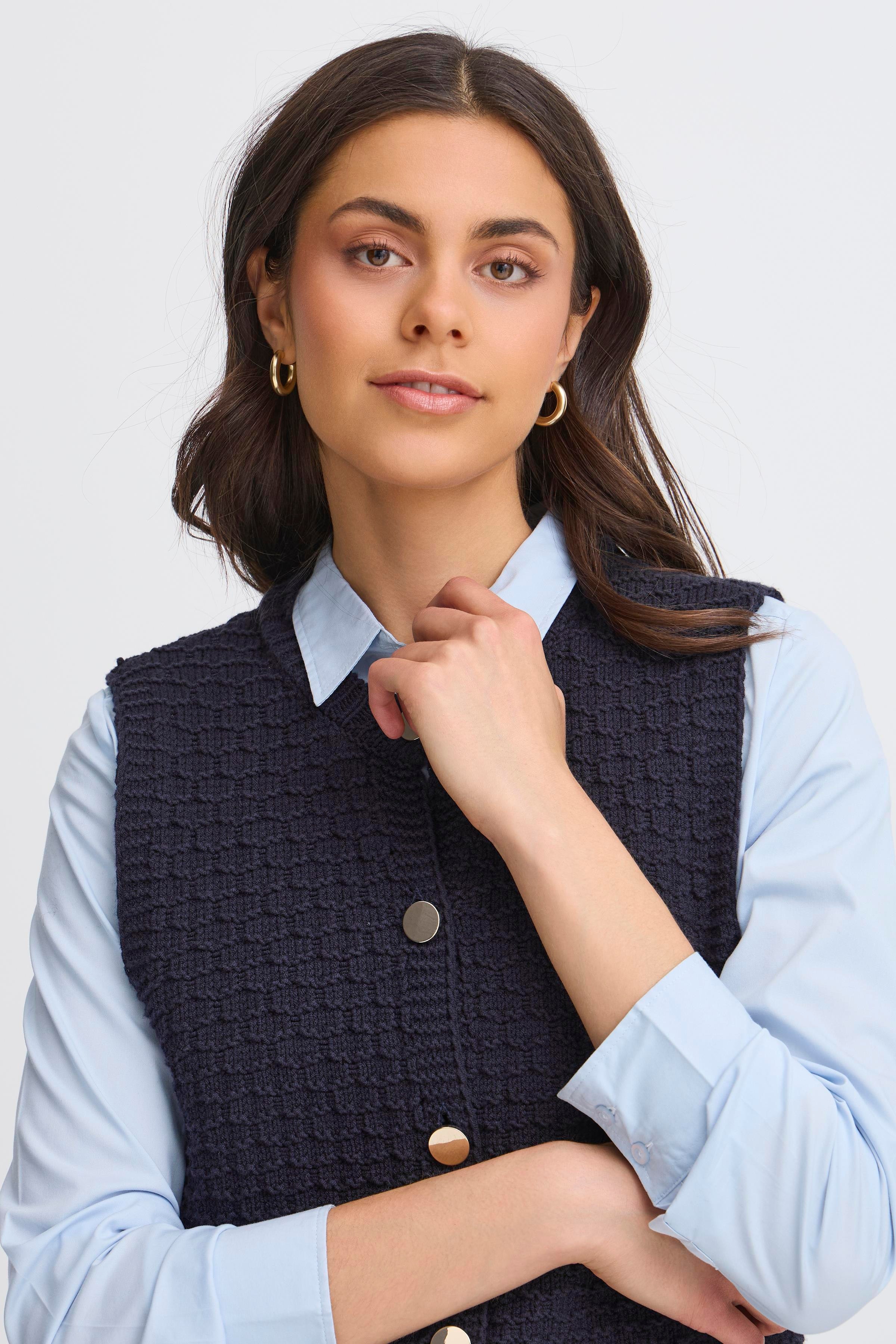 FRKENNA Vest LOOKBOOK DETAIL 20615953-193924