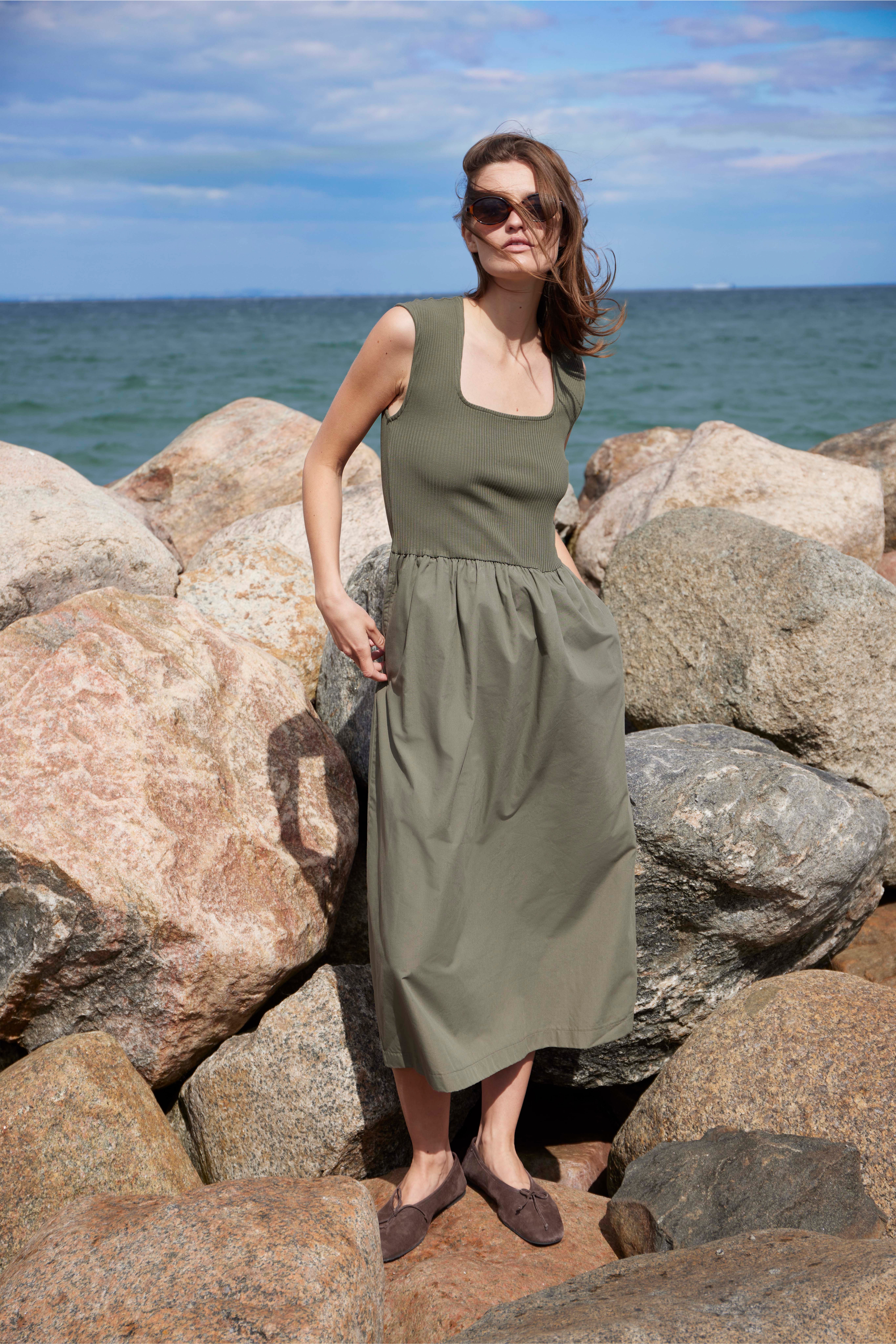 SLSimone Dress LOCATION NONE 30407490-190511
