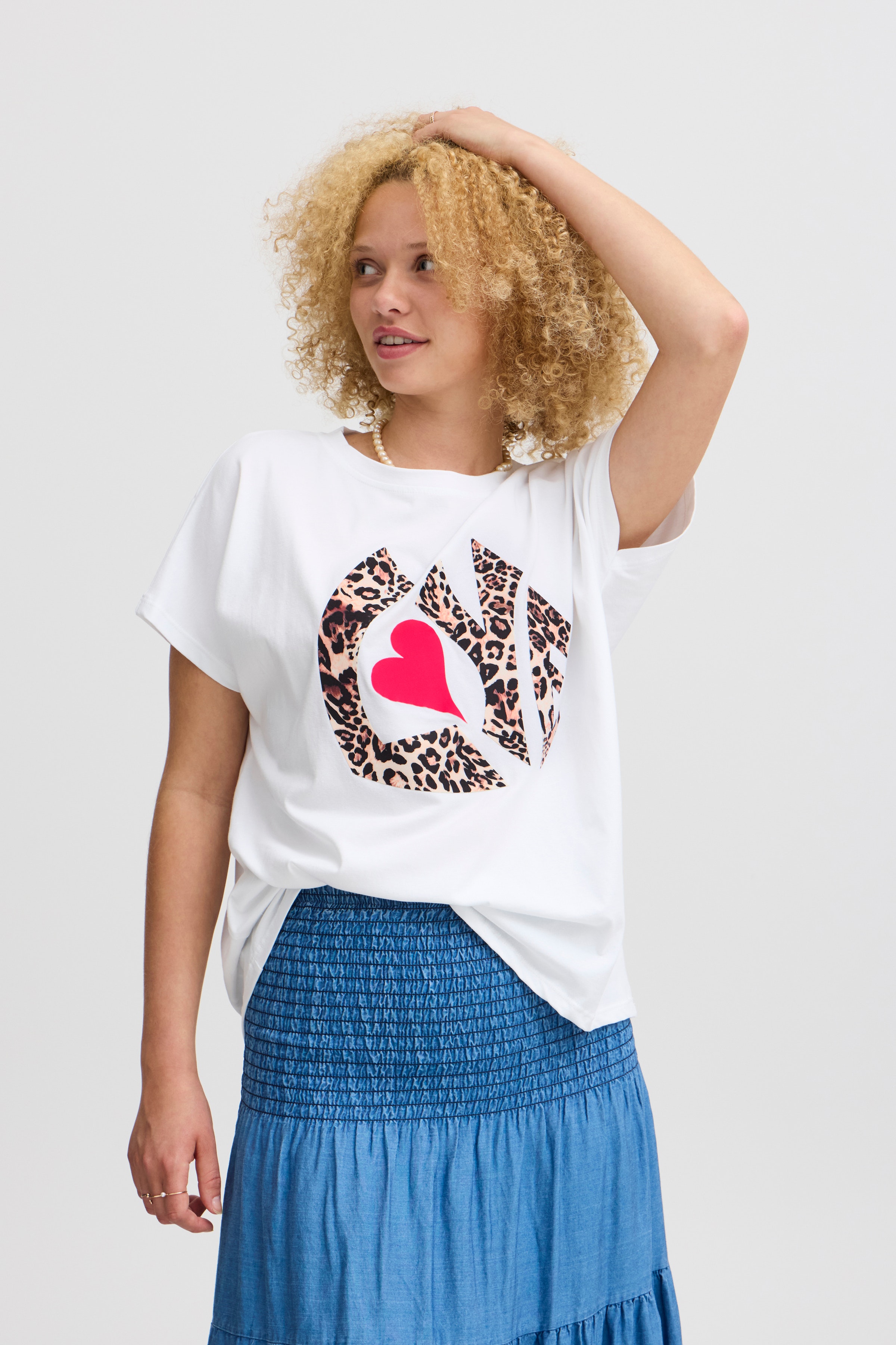 SBLOVEY Bluse LOOKBOOK FRONT 22100621-204833