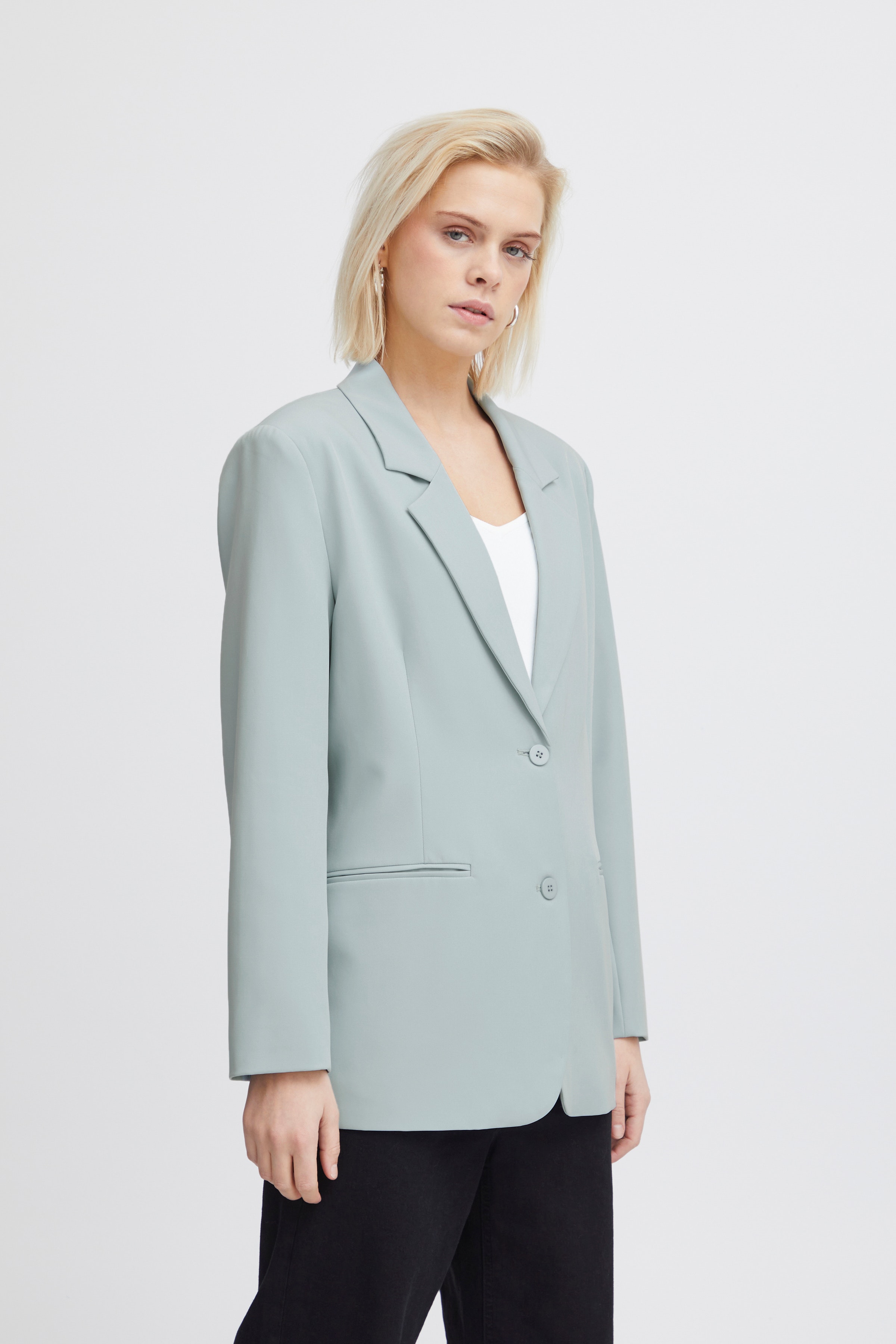 IHLEXI Blazer LOOKBOOK FRONT 20118548-144506