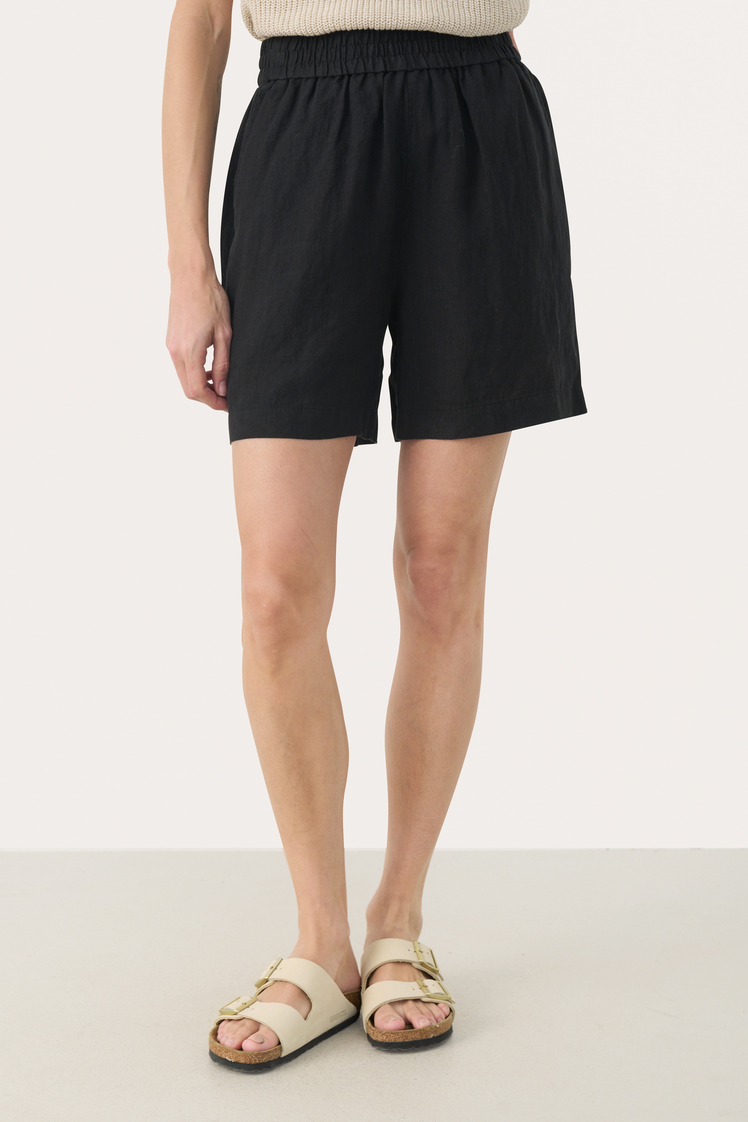 GerdPW Shorts LOOKBOOK FRONT 30309937-194008