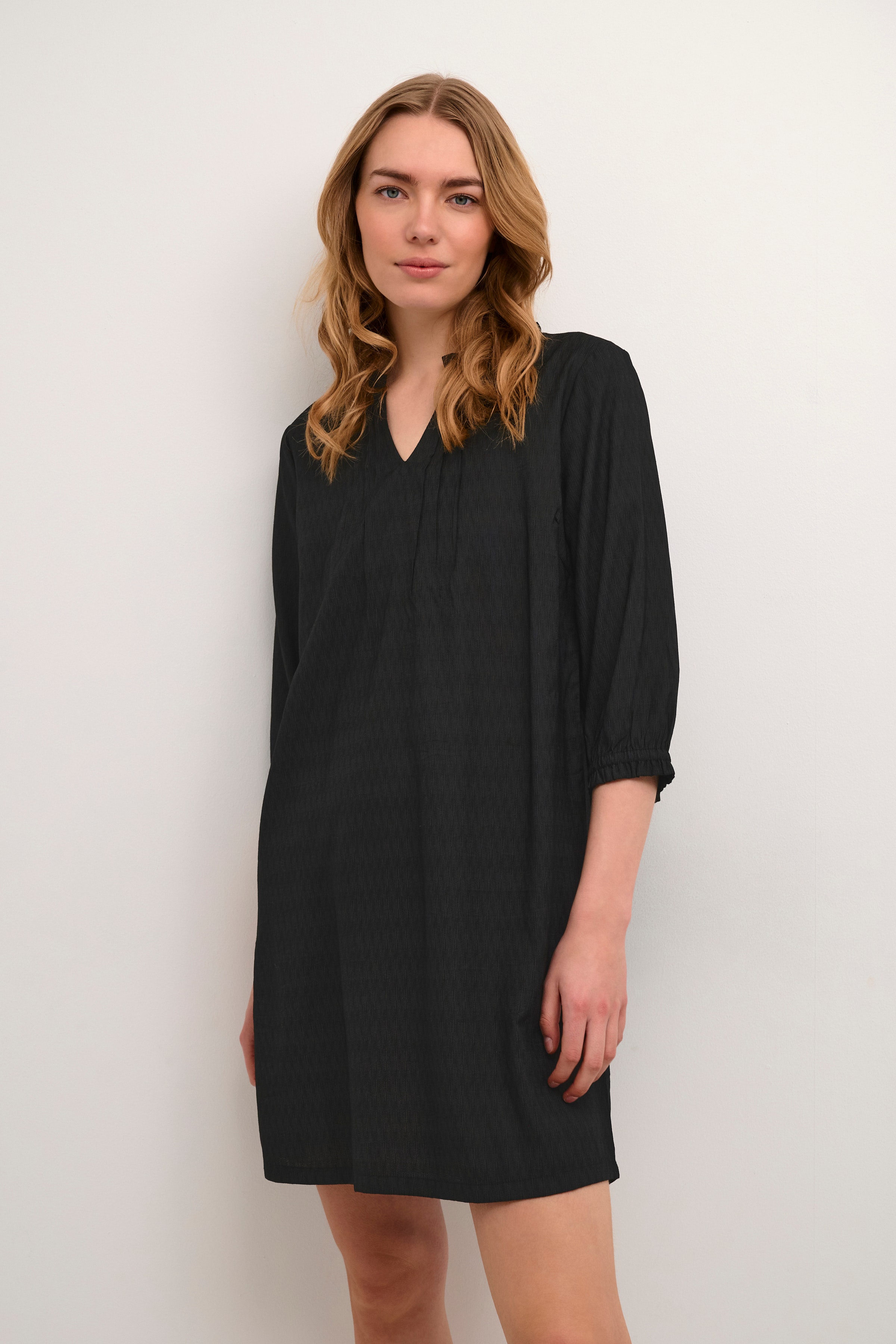 CRLiselin Robe LOOKBOOK FRONT 10611695-100120