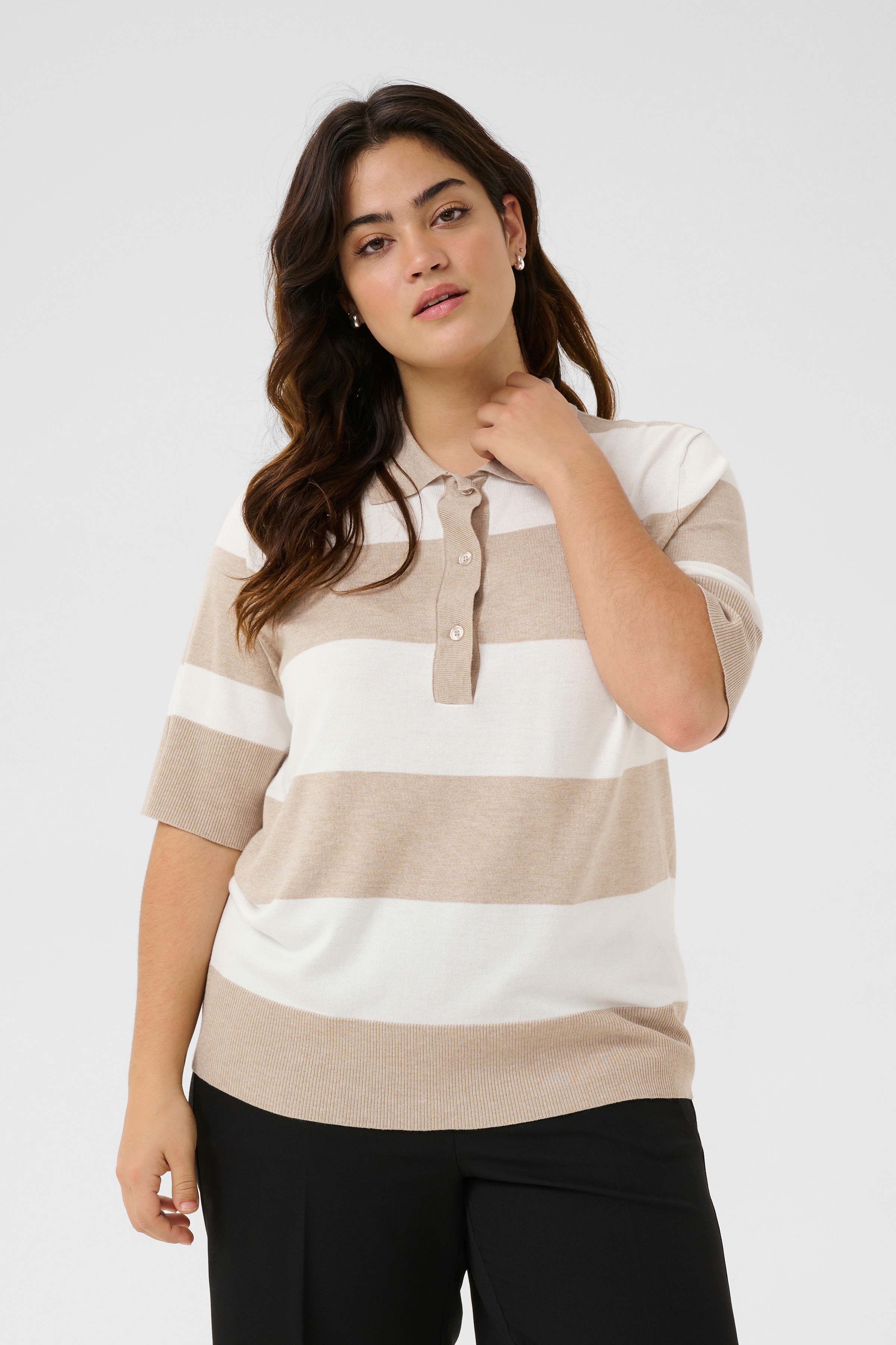 KClizzy Poloshirt LOOKBOOK FRONT 10583275-107548