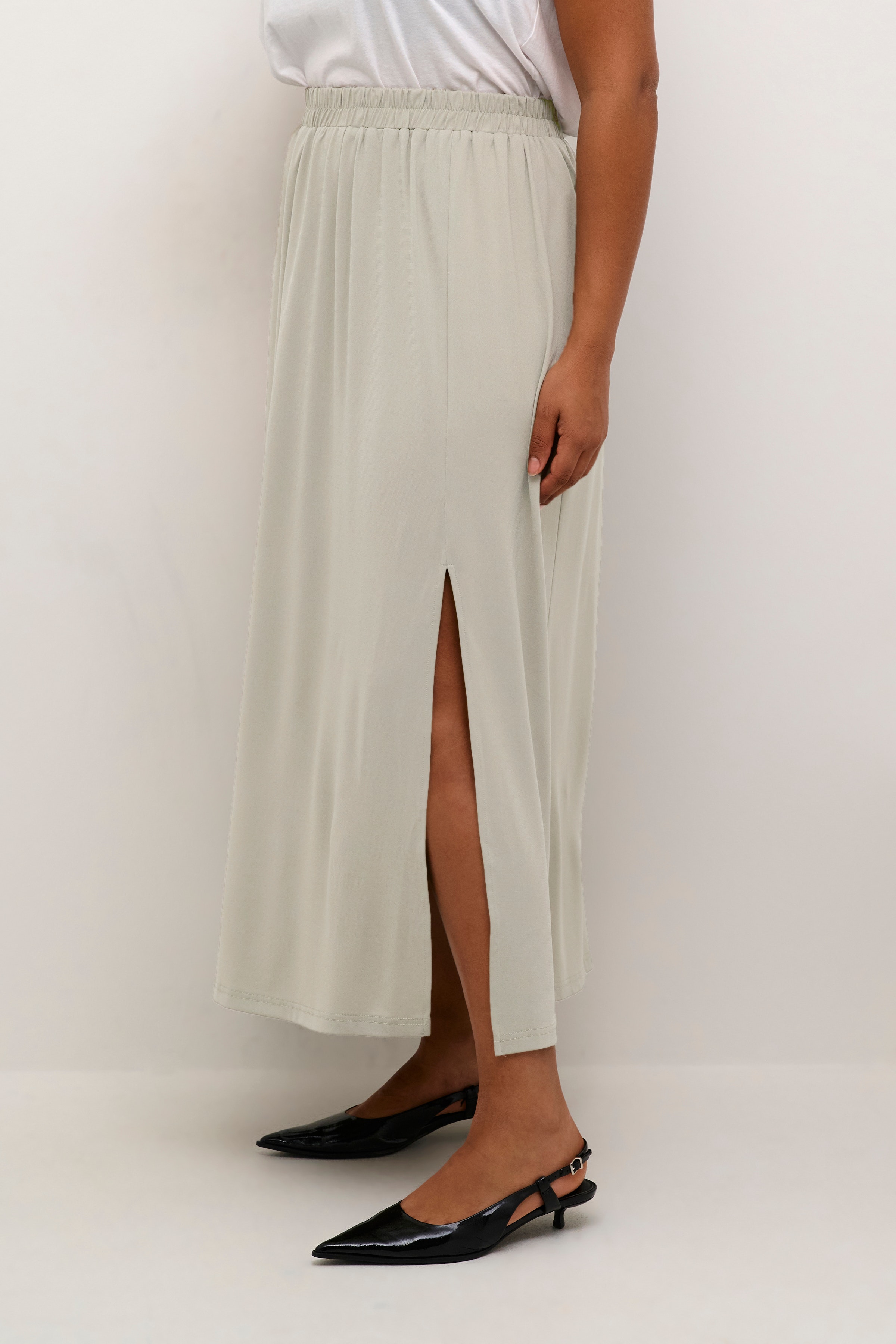 KCmallia Jupe LOOKBOOK FRONT 10582695-170613