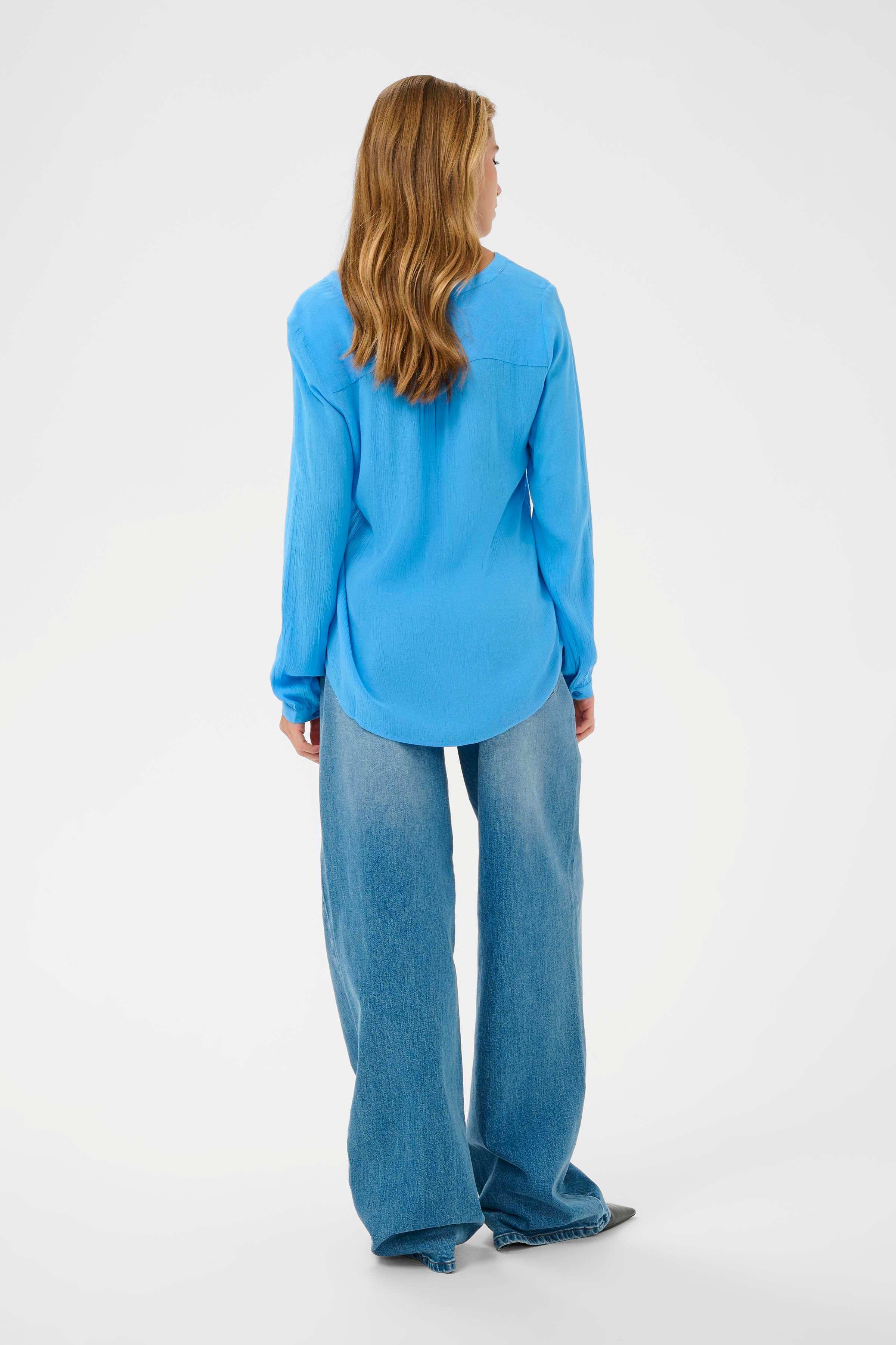 KAamber Blouse LOOKBOOK BACK 501032-174139