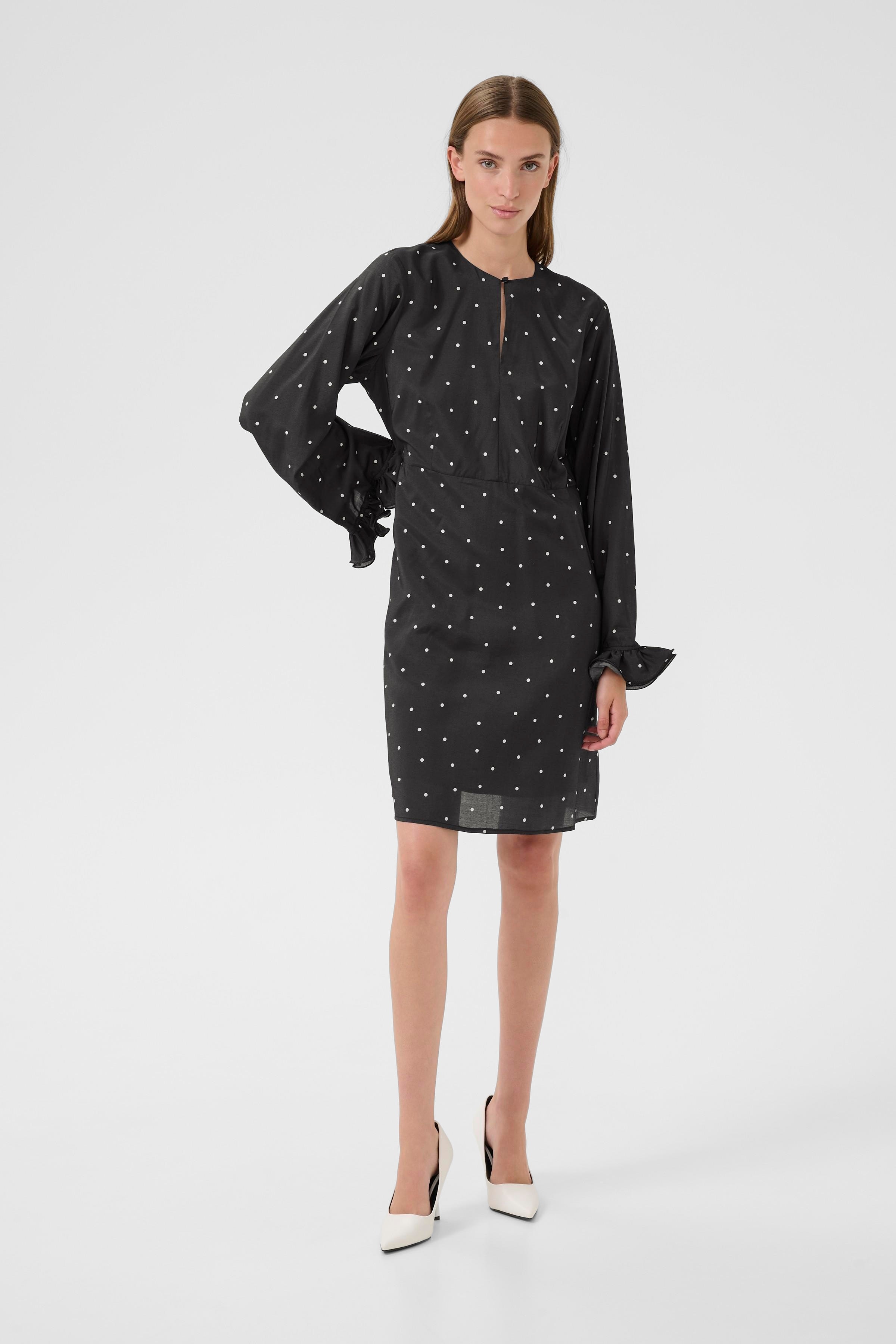 KBCaroline Dress LOOKBOOK FRONT 10105721-108862