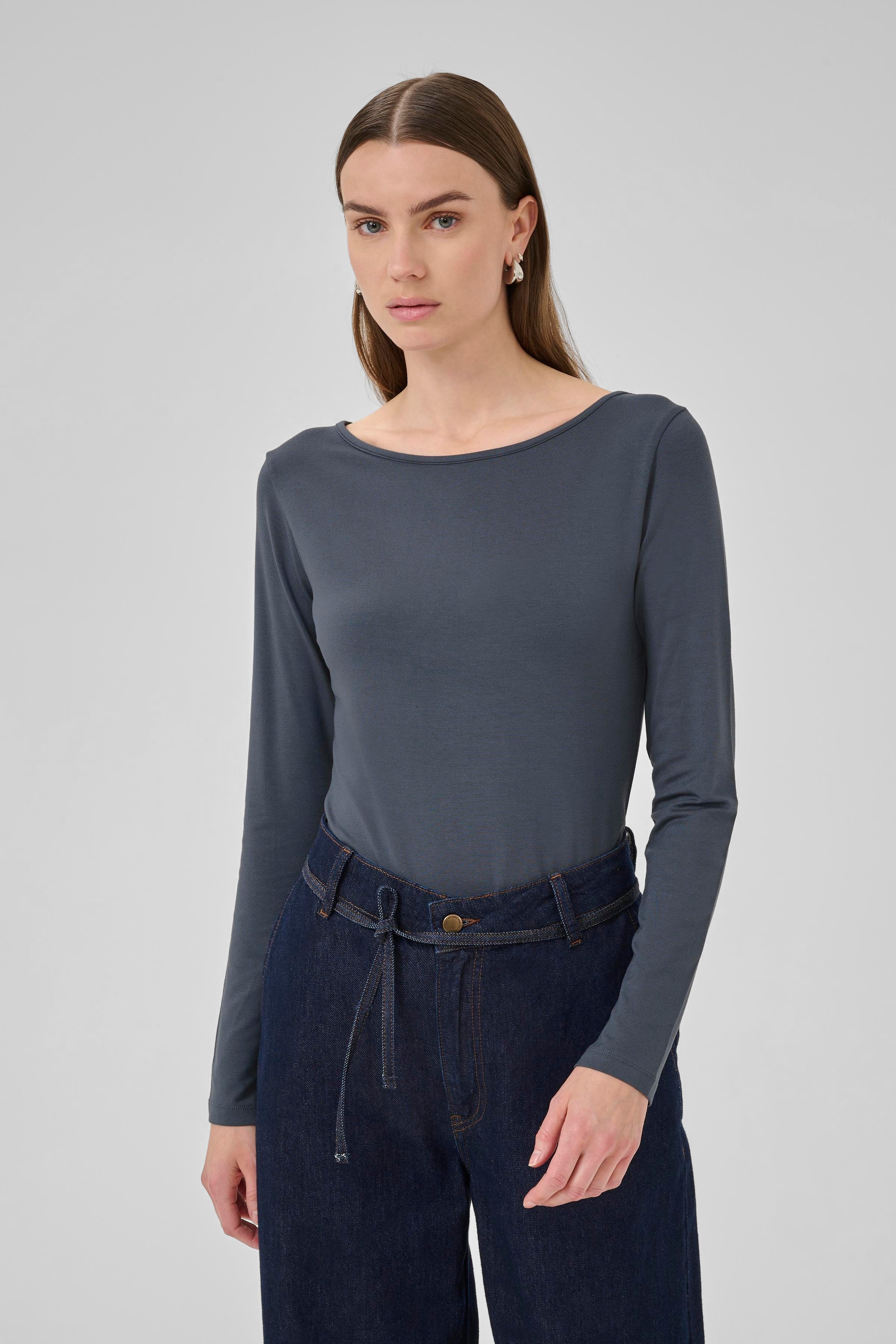 VistaMW Blouse LOOKBOOK FRONT 10705004-194220