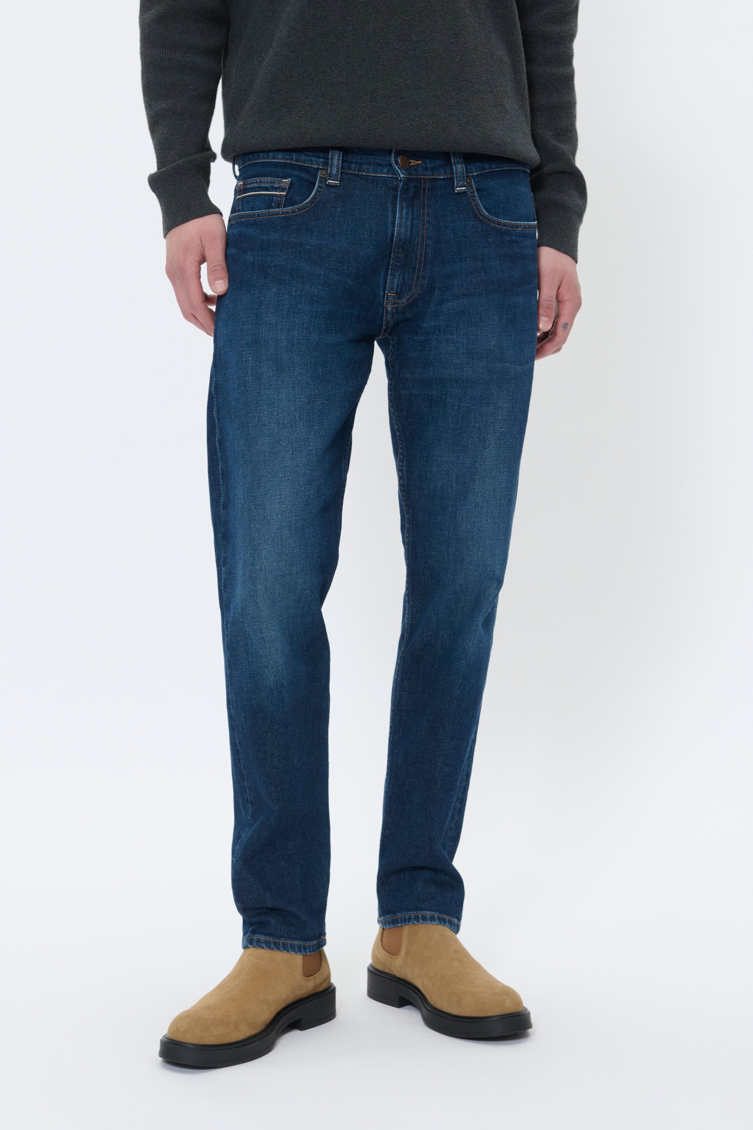 MAJake Heritage Denim Trousers LOOKBOOK FRONT 30208023-303778