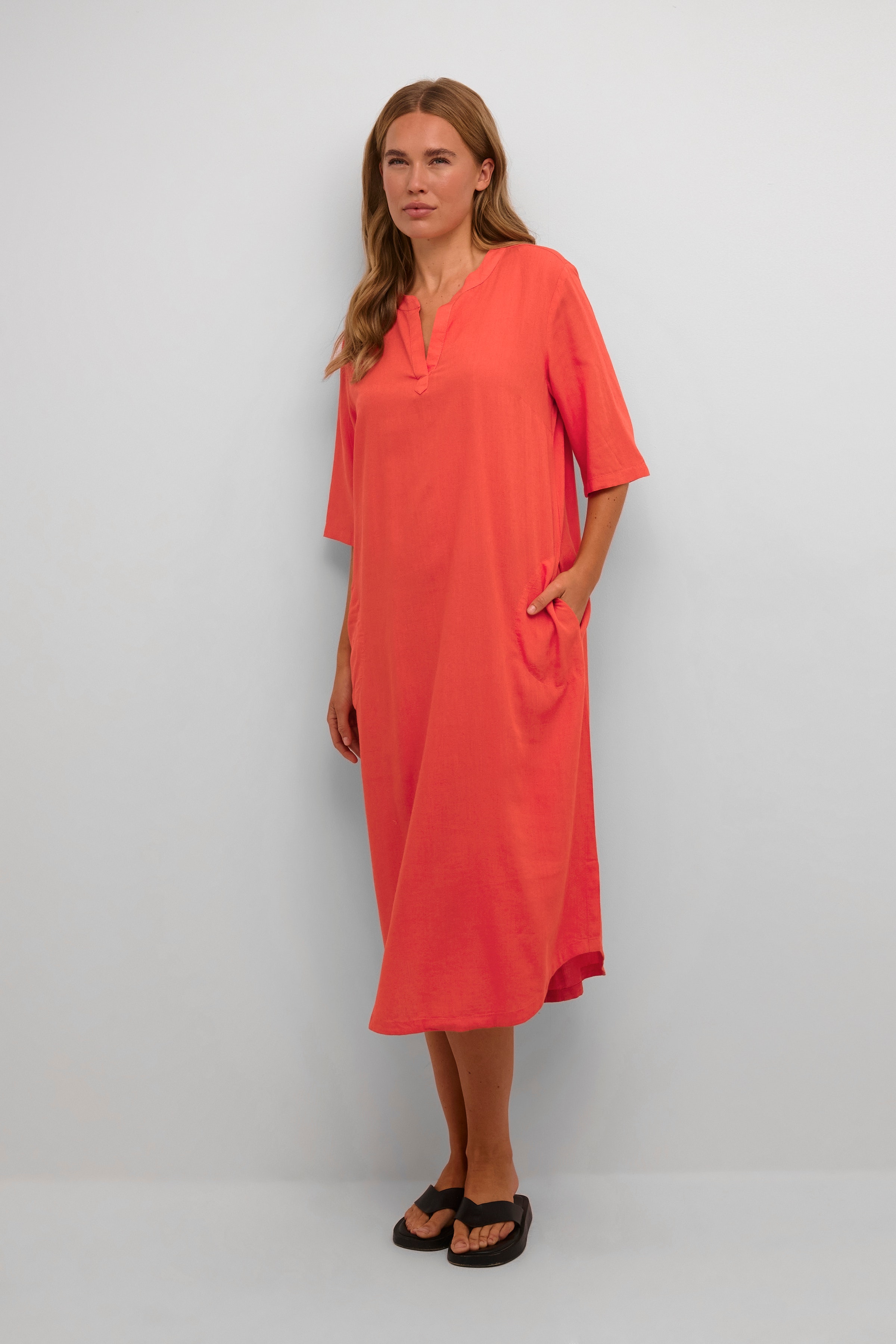 KAmilia Lin kjole LOOKBOOK FRONT 10508312-181651