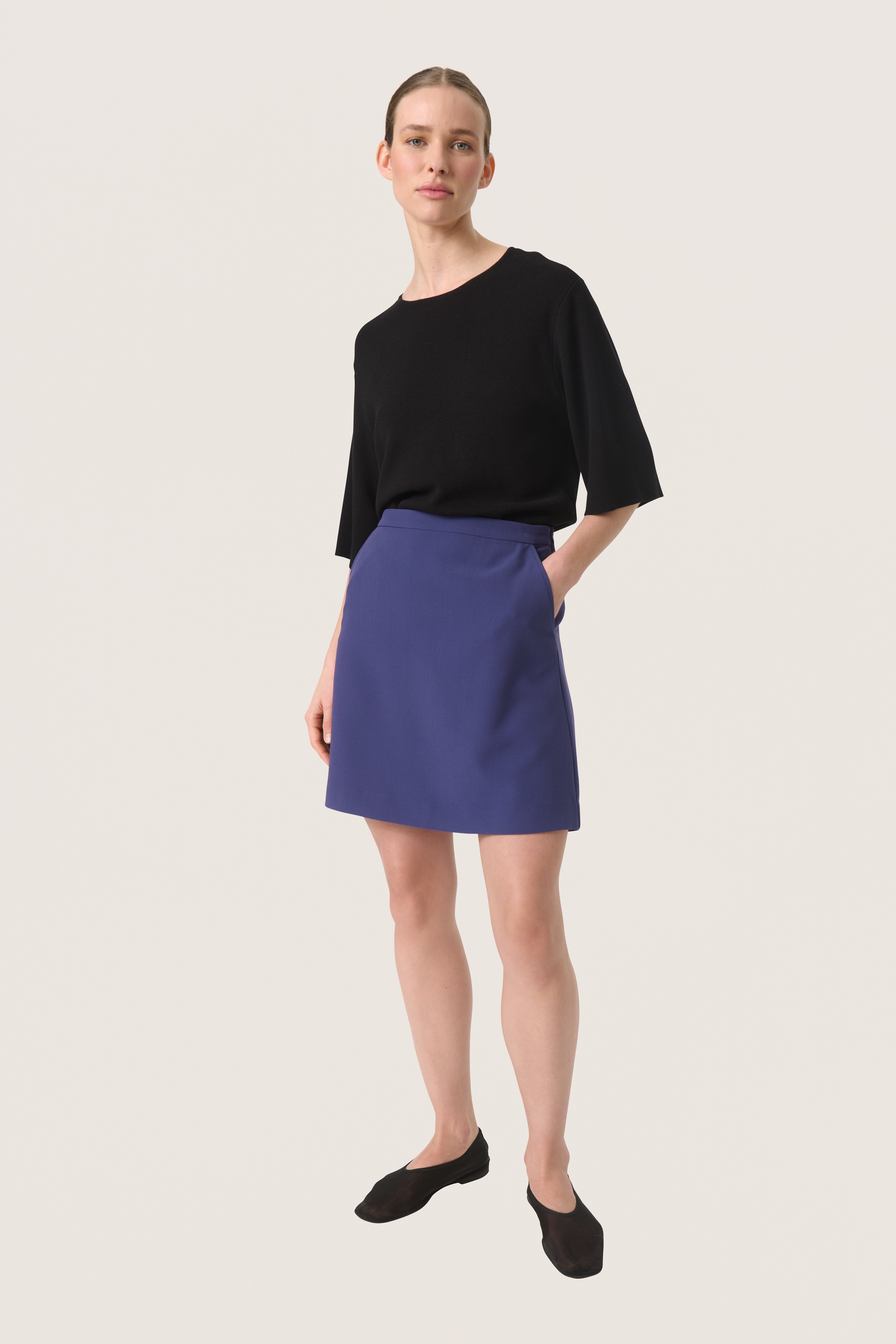 SLCorinne Skirt LOOKBOOK FRONT 30407280-193925