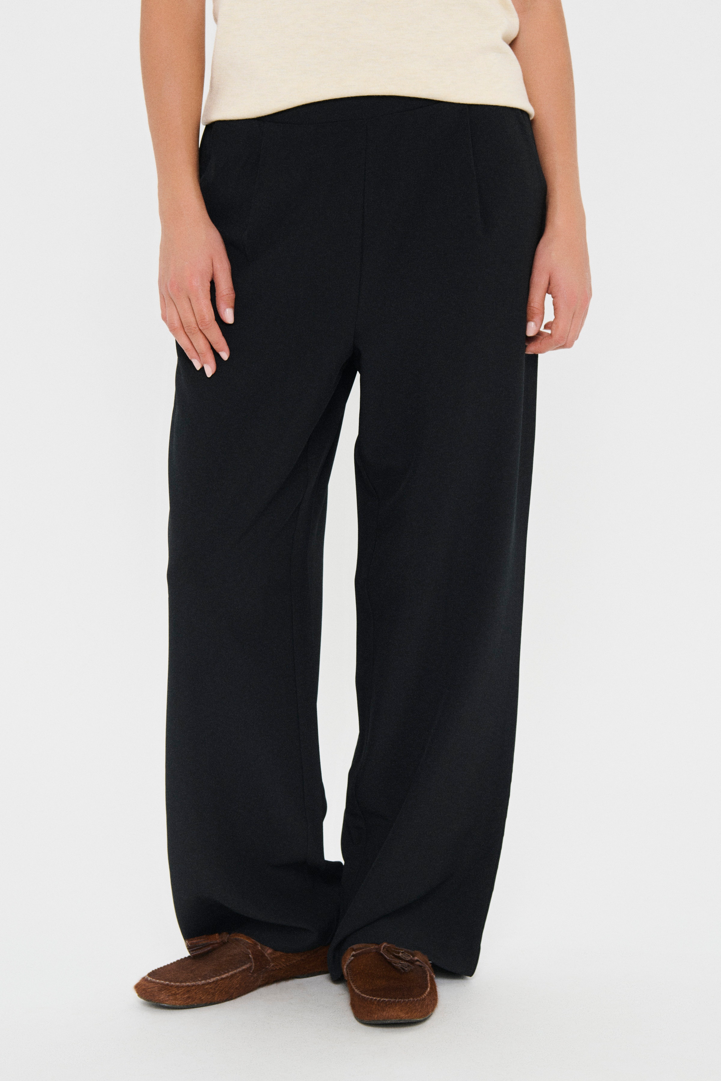 CelestSZ Wide Leg Hose LOOKBOOK FRONT 30513530-193911