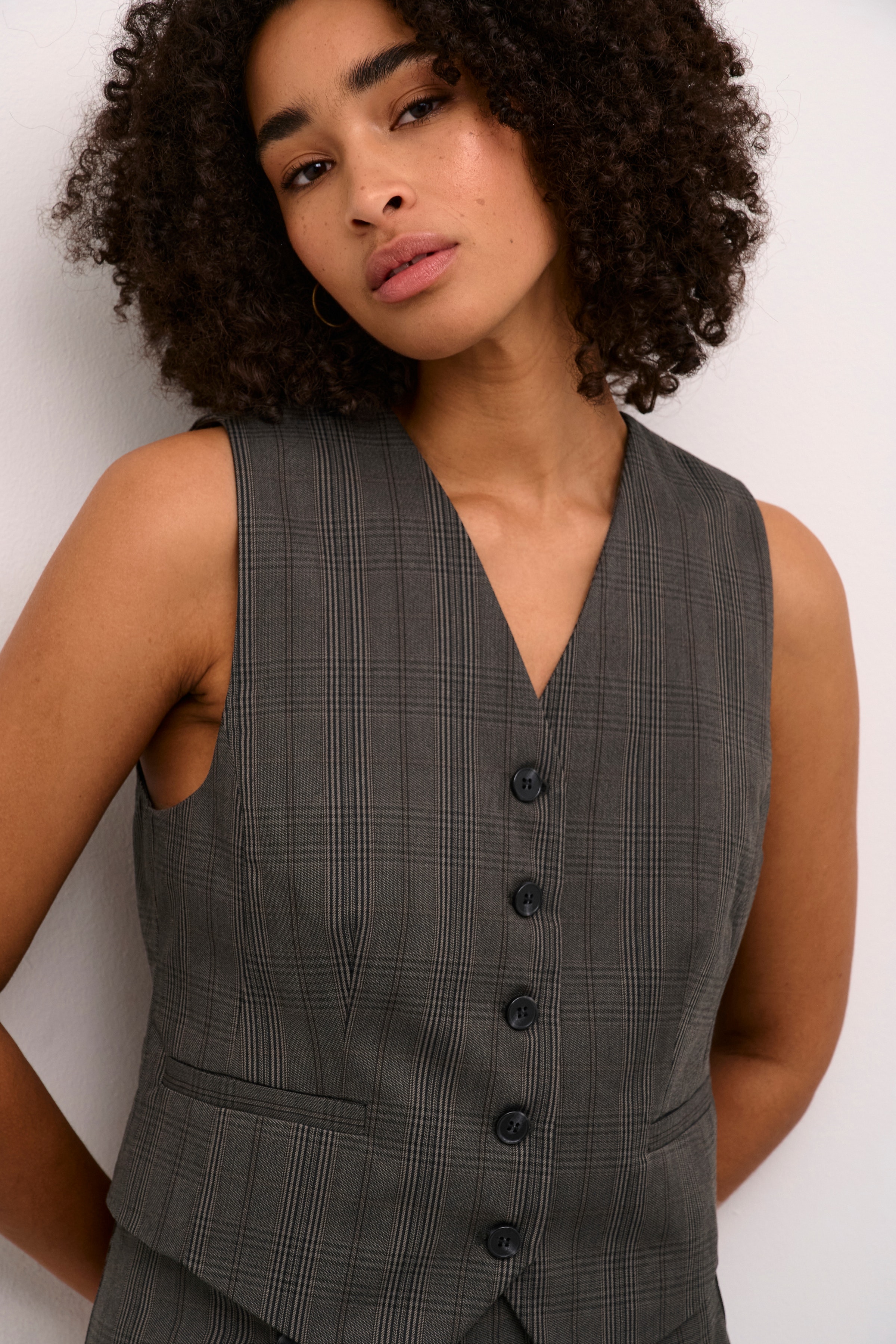 KAdori Waistcoat LOOKBOOK DETAIL 10508985-106288