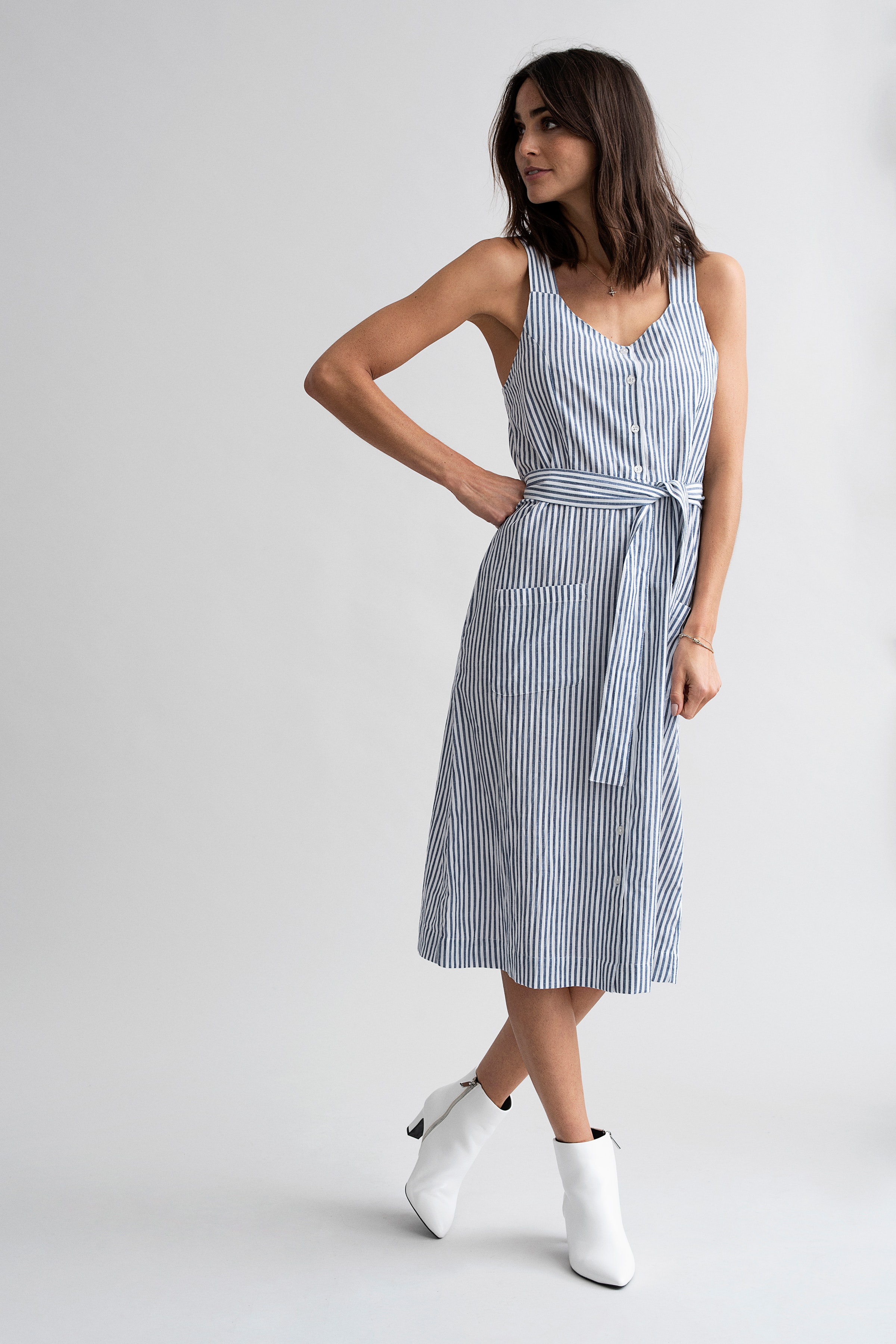 Kjole LOOKBOOK FRONT 10503263-50003