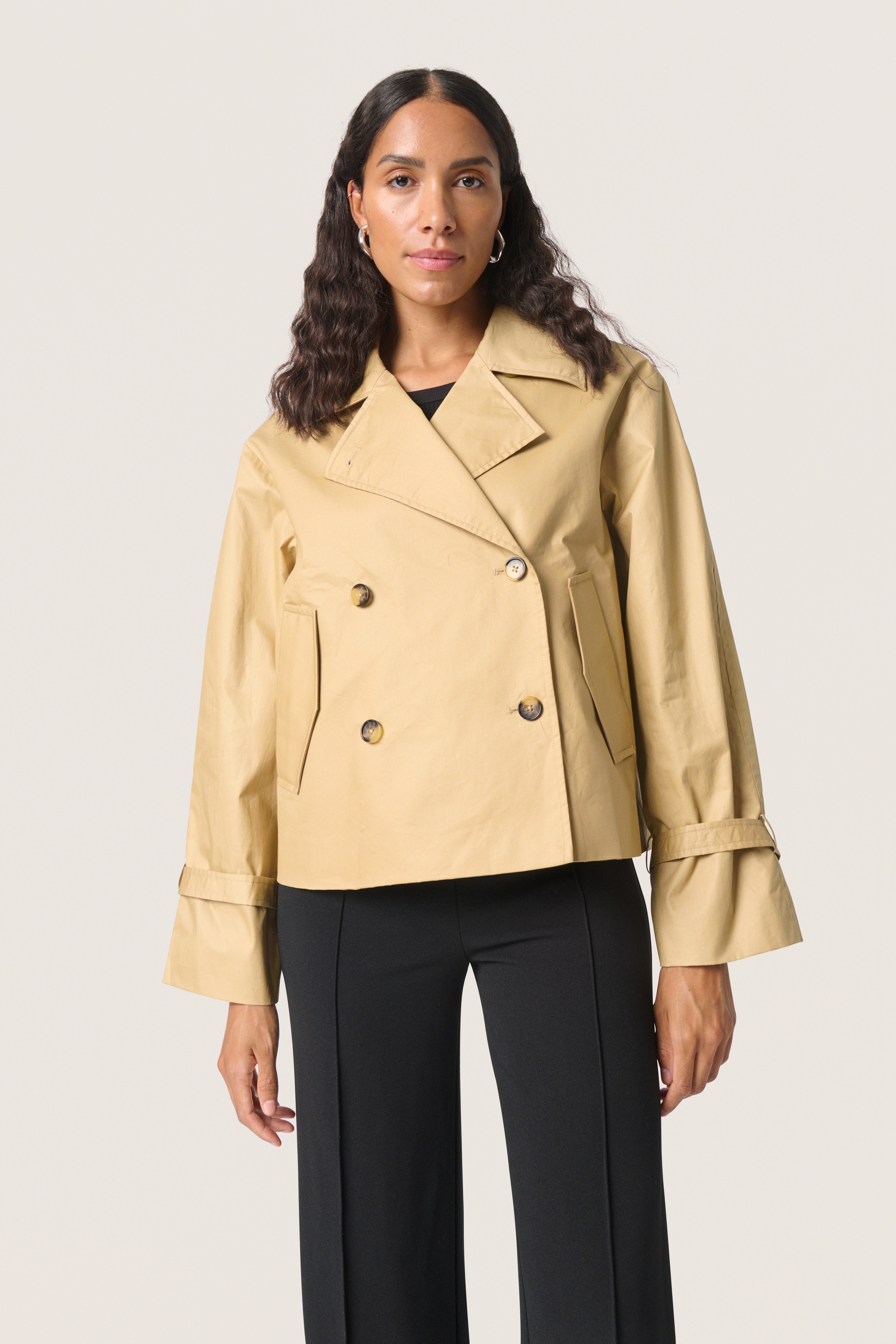 SLFavne Trenchcoat LOOKBOOK FRONT 30408393-160920