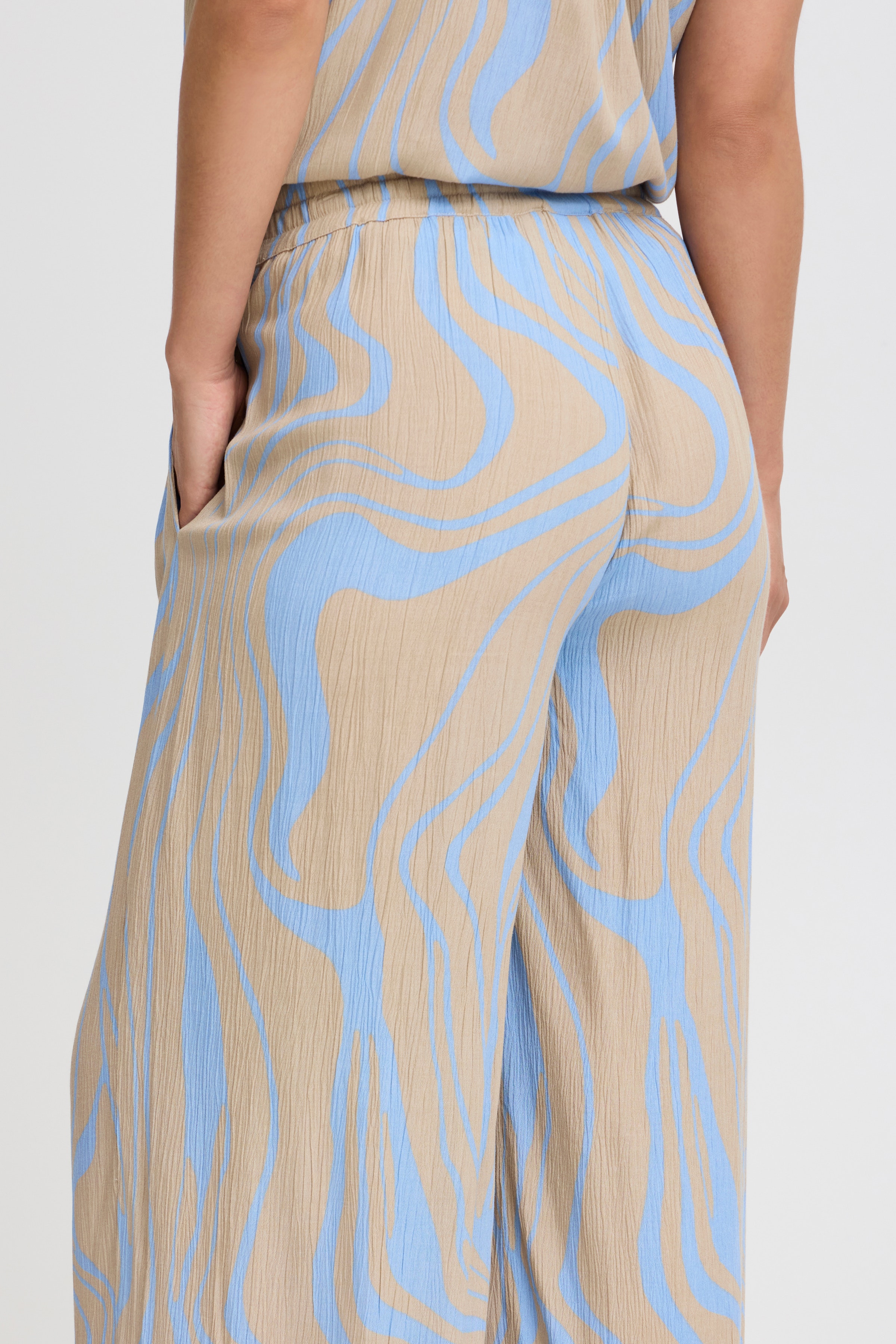 FXAVERY Hose LOOKBOOK DETAIL 20615392-204364