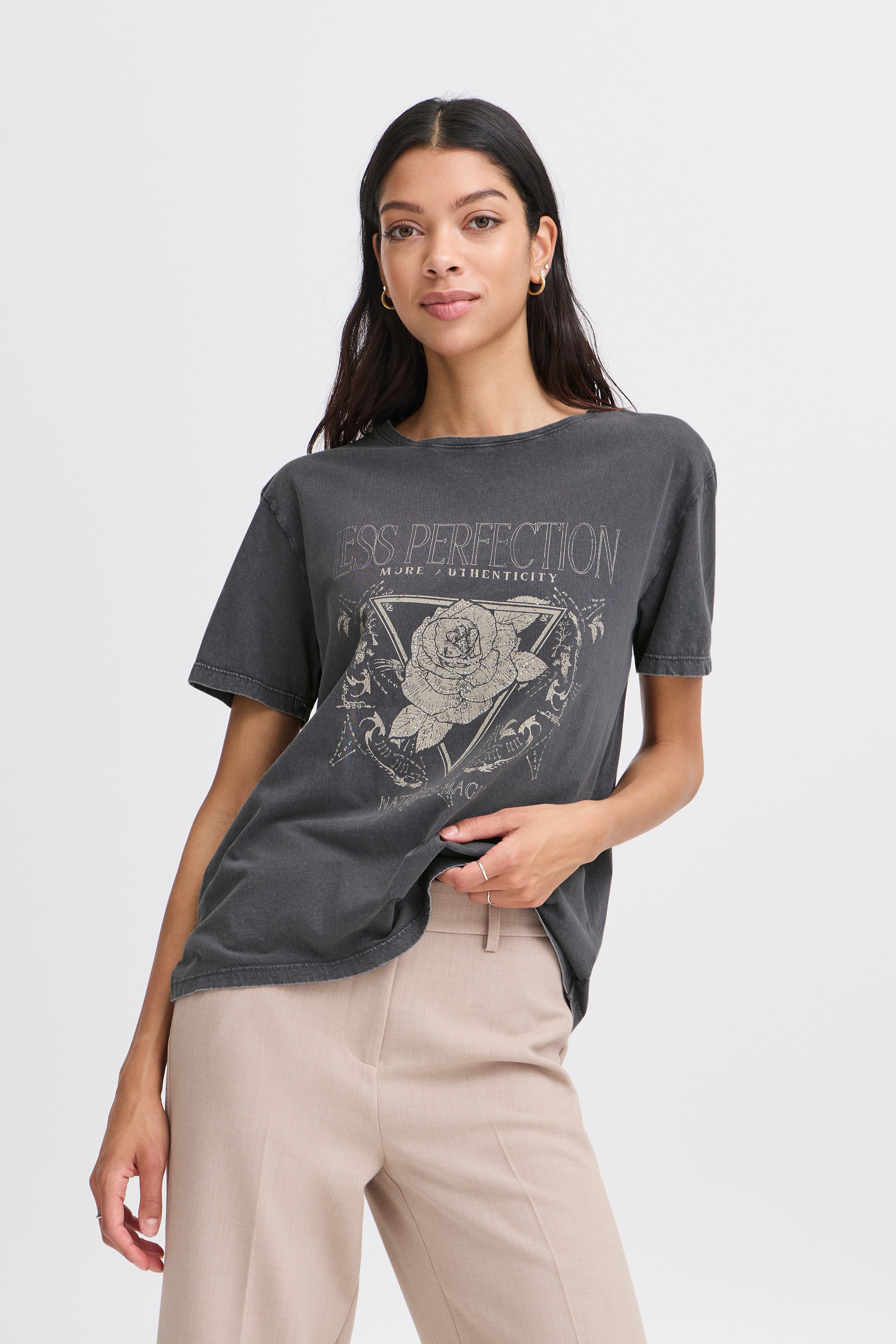 BYSOLKO T-shirt LOOKBOOK FRONT 20816365-190201