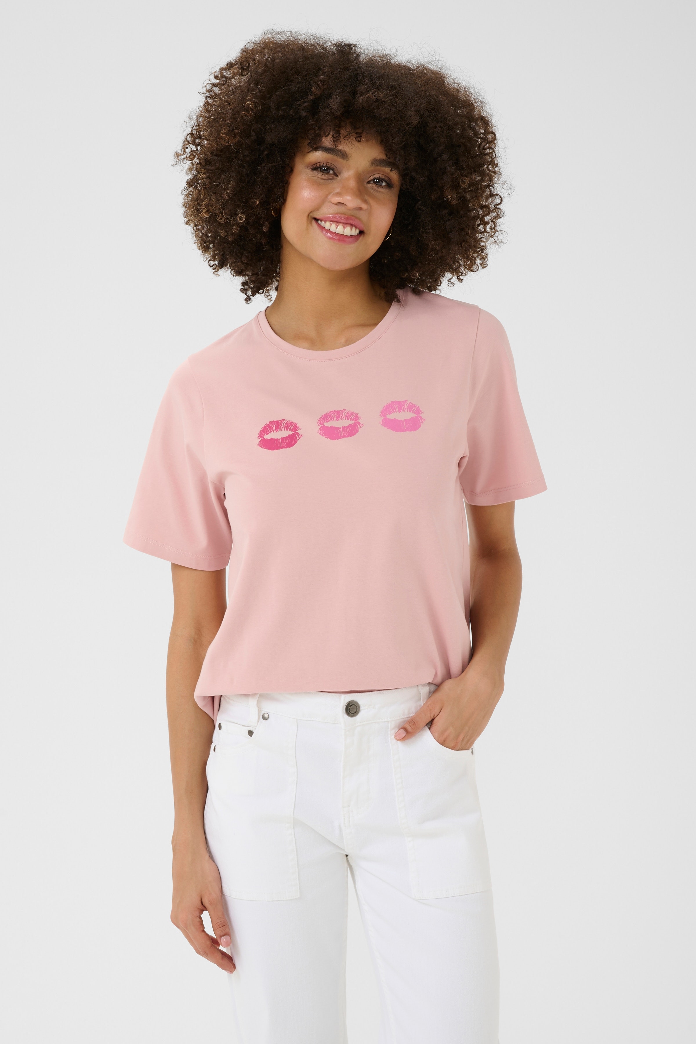 CUdara T-shirt LOOKBOOK FRONT 50112186-151607