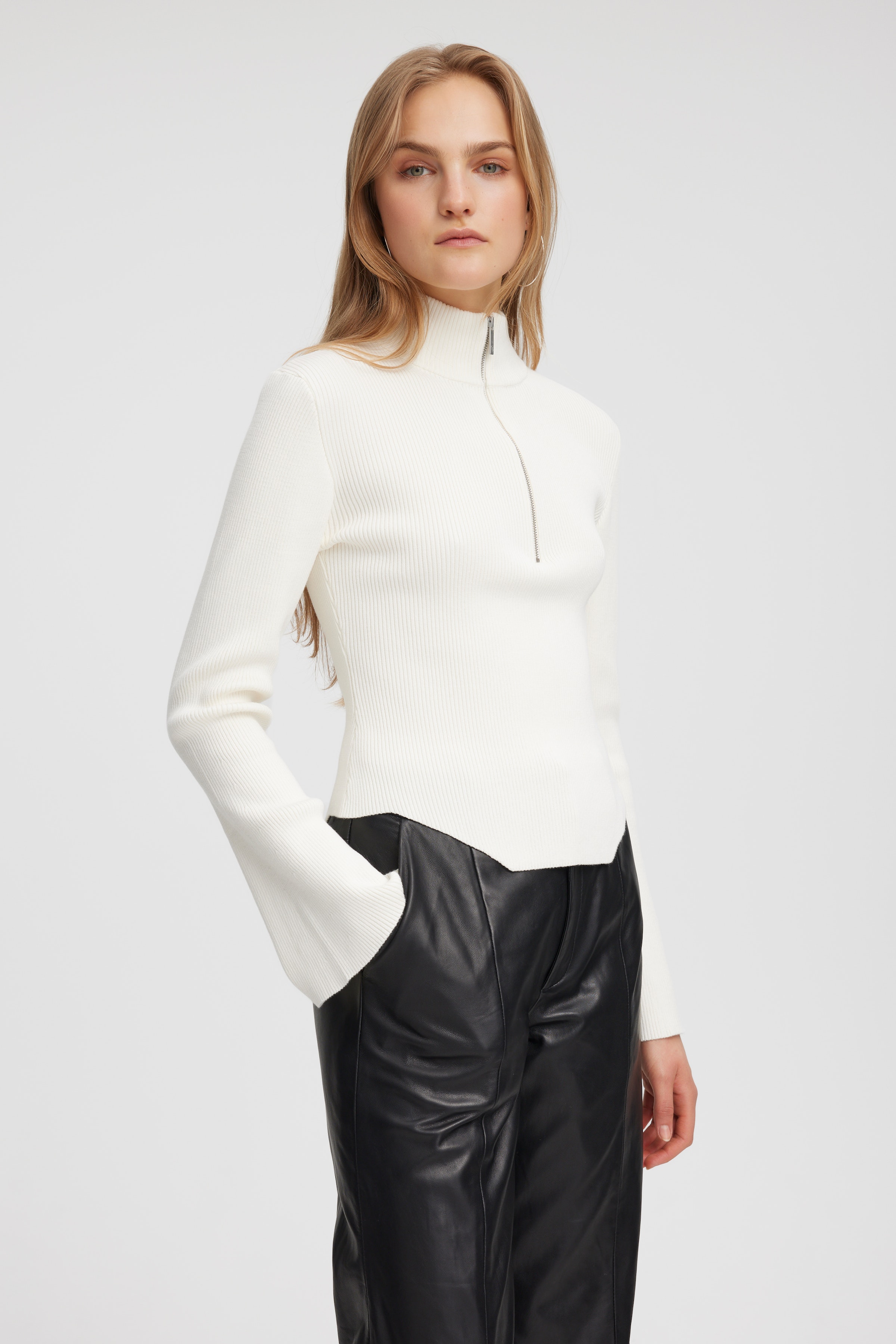 YasmiaGZ Striktrøje LOOKBOOK FRONT 10908356-110103