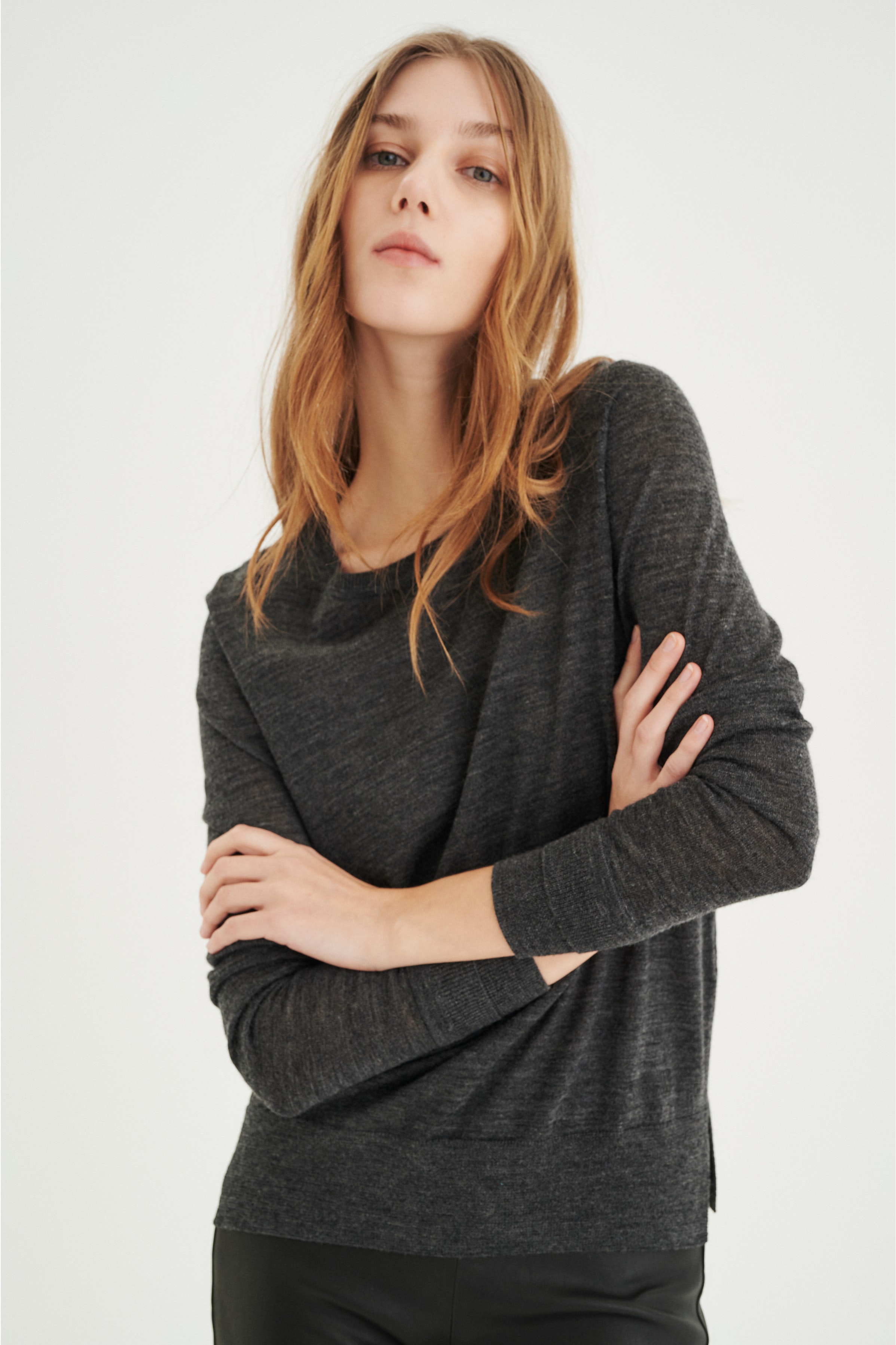 Knit pullover LOOKBOOK FRONT 30104207-10085