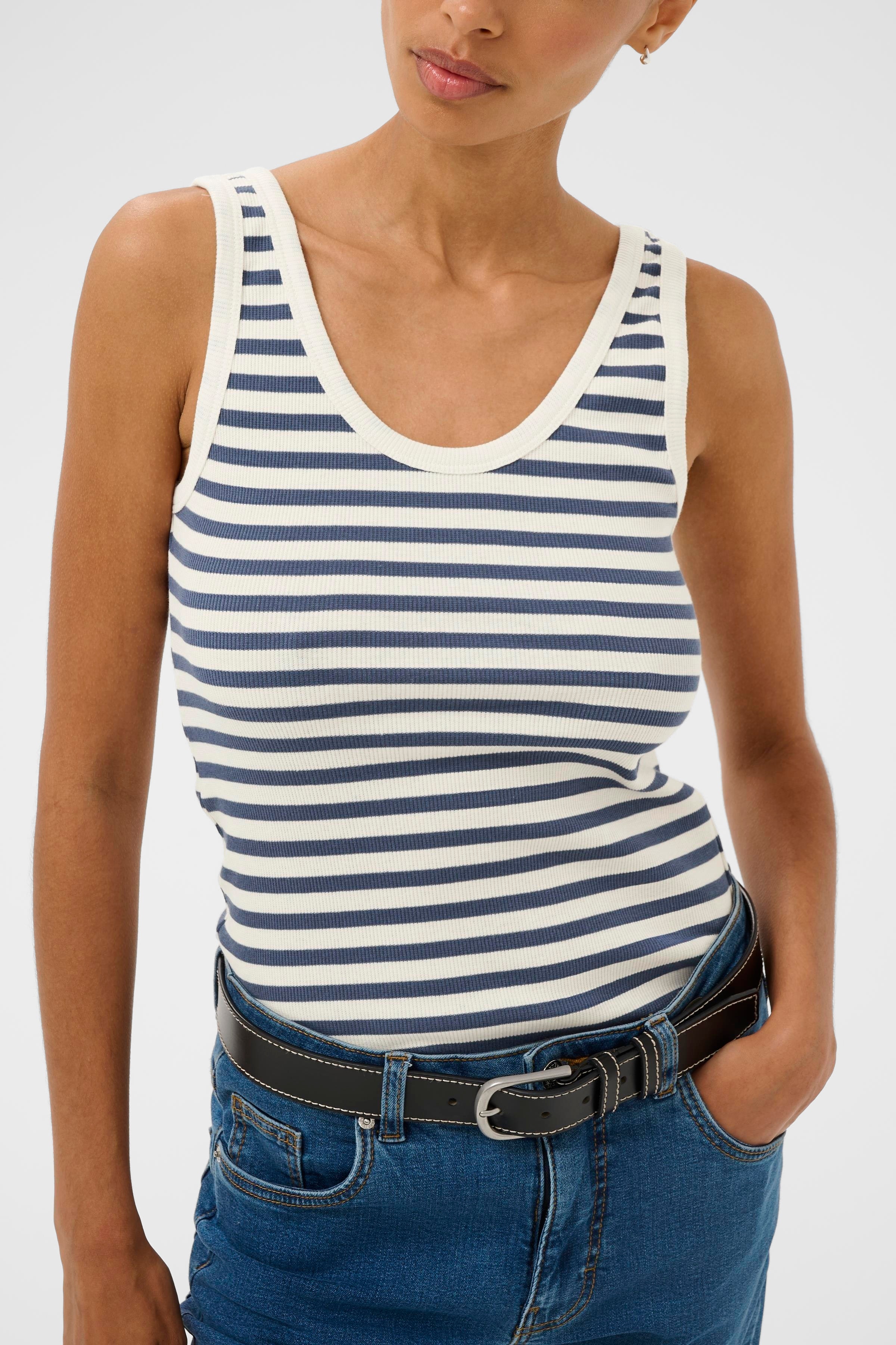 RoselynPW Top LOOKBOOK DETAIL 30309651-303784