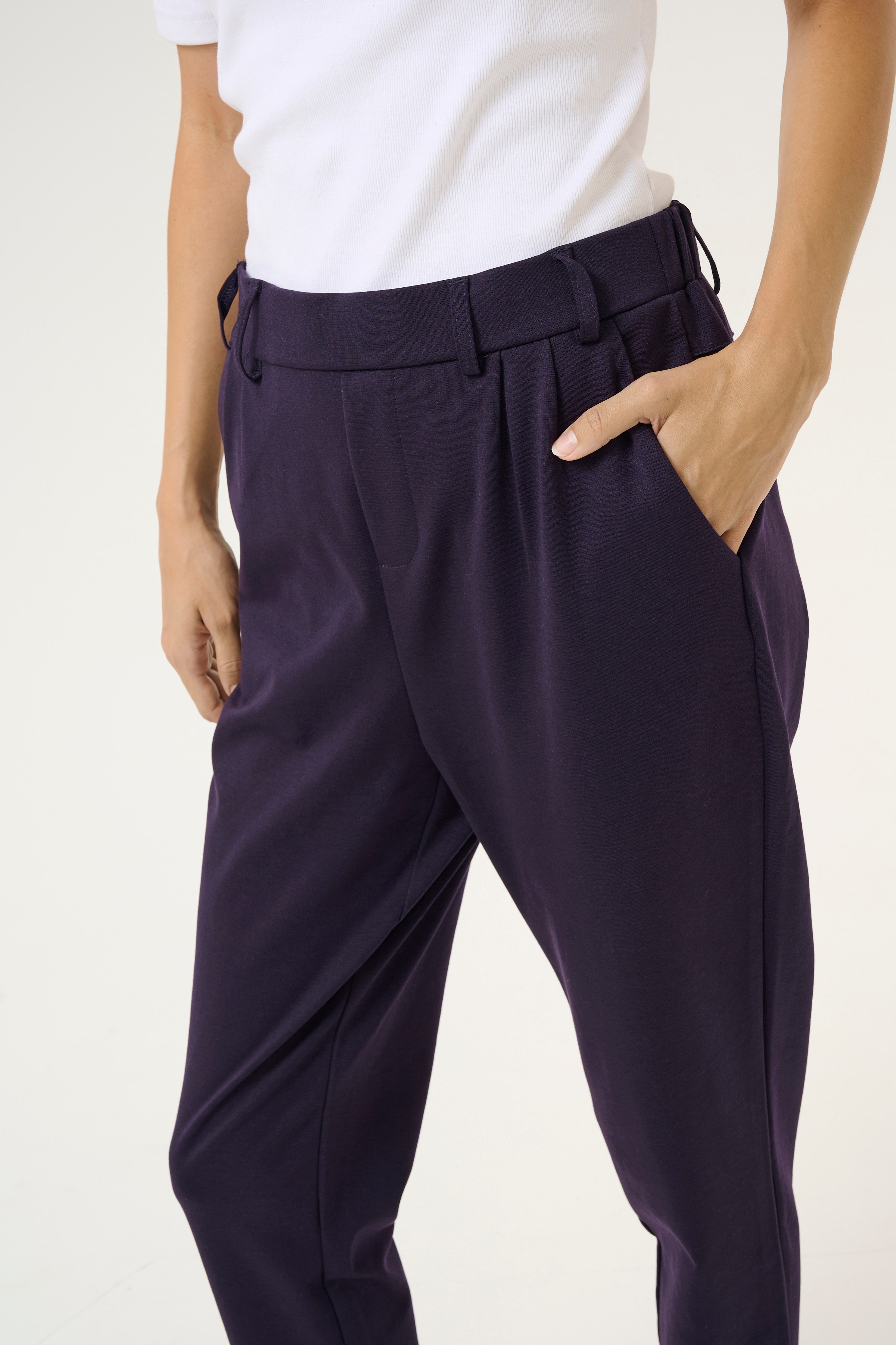 KAjenny Trousers LOOKBOOK DETAIL 10508651-106557