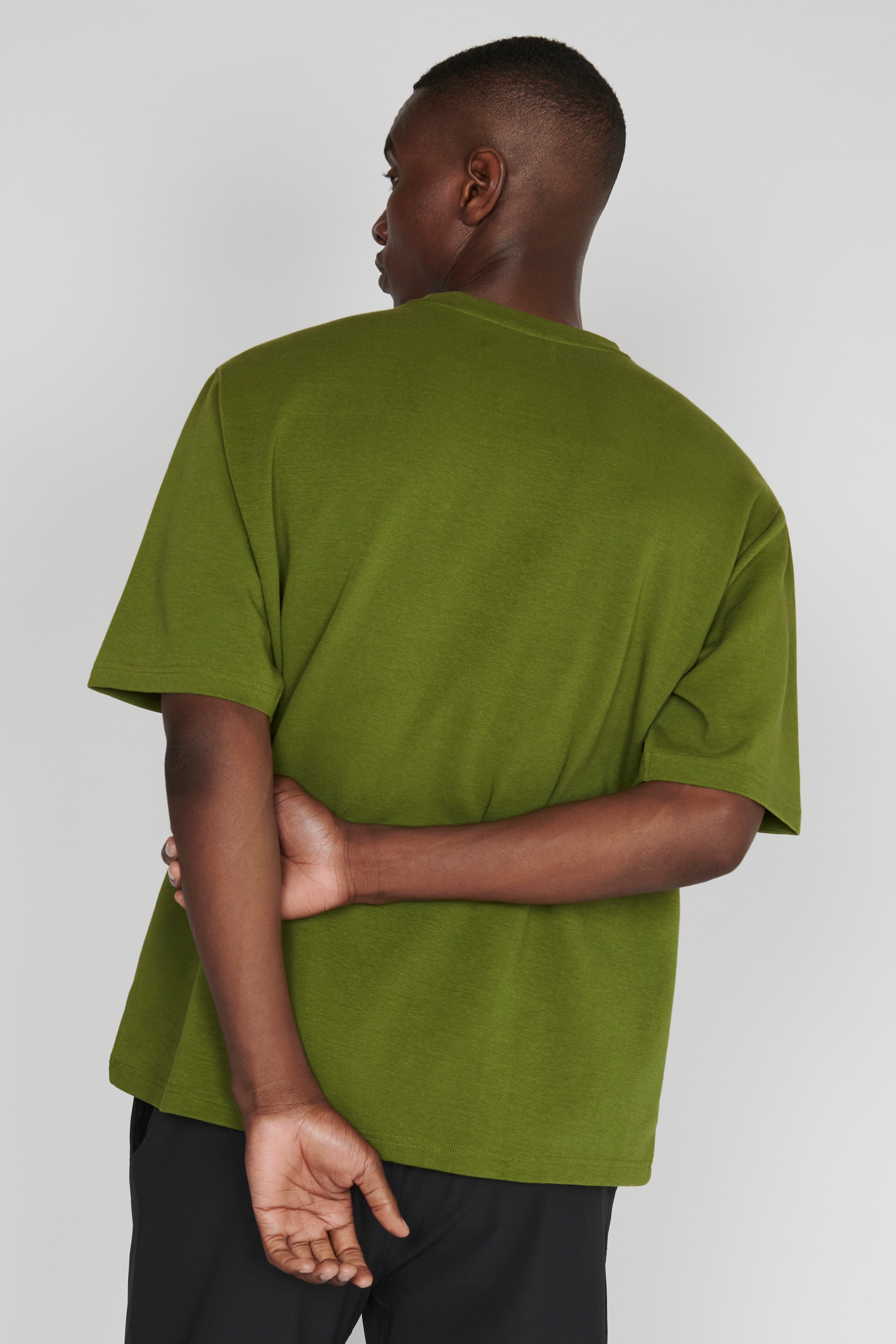 MAhudson T-shirt LOOKBOOK BACK 30206819-180228